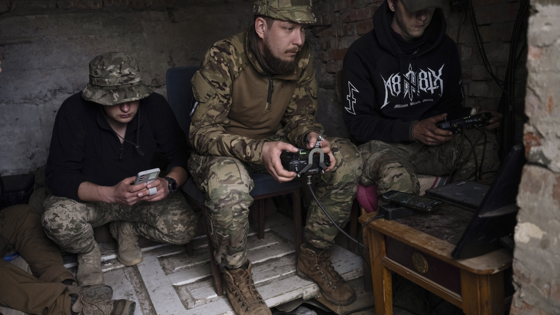 Ucrânia regista 193 combates na linha da frente no arranque da trégua de Putin