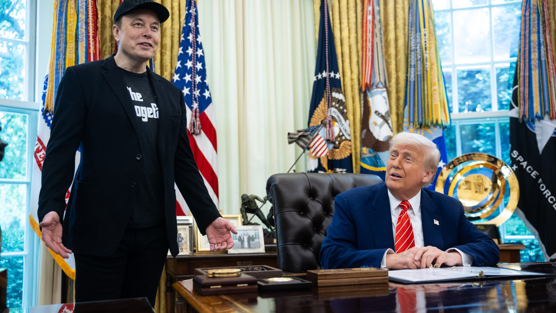 “Insano e destrutivo”. Musk renova críticas a pacote fiscal de Trump