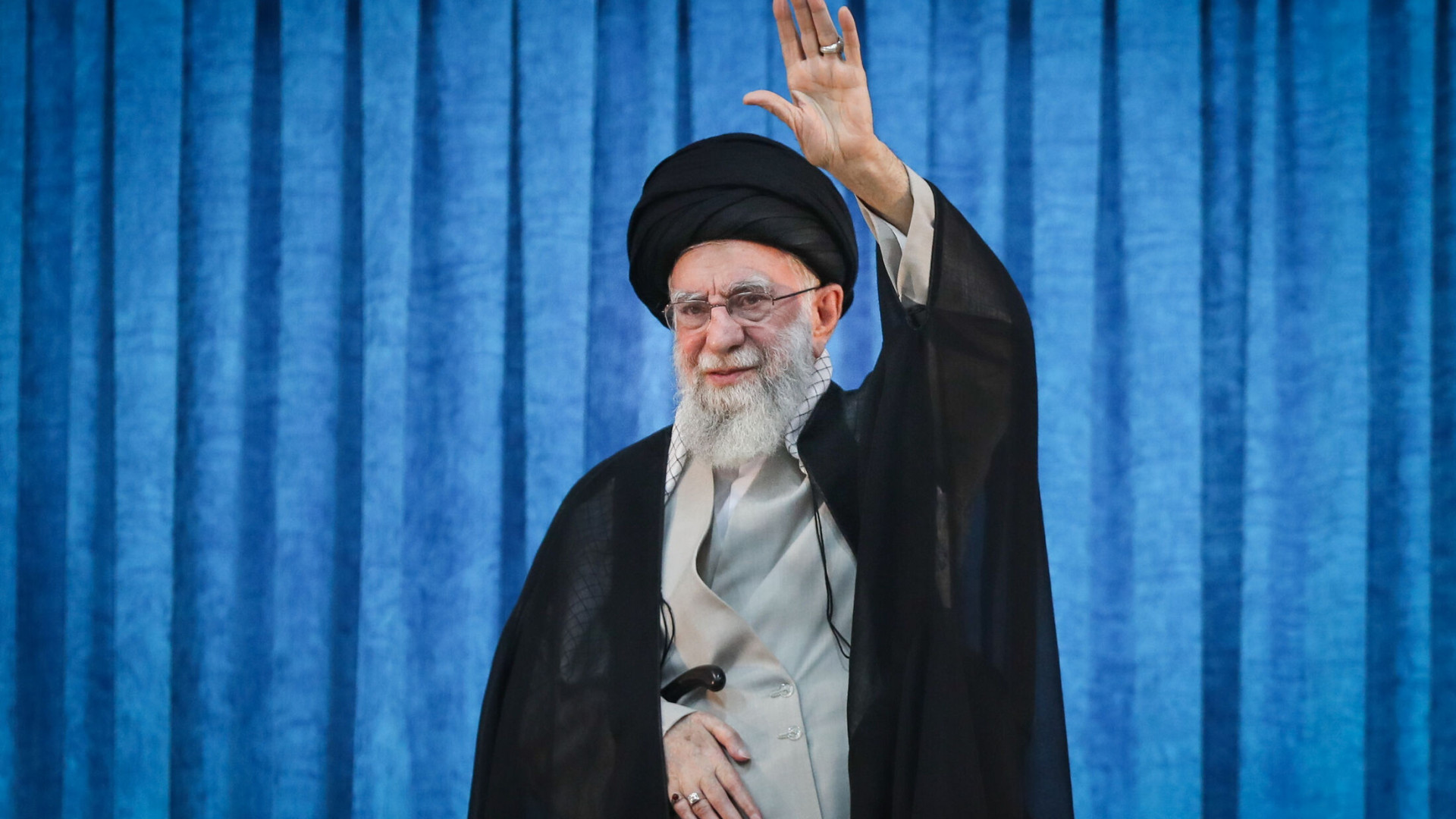 Líder supremo do Irão promete a Israel destino 