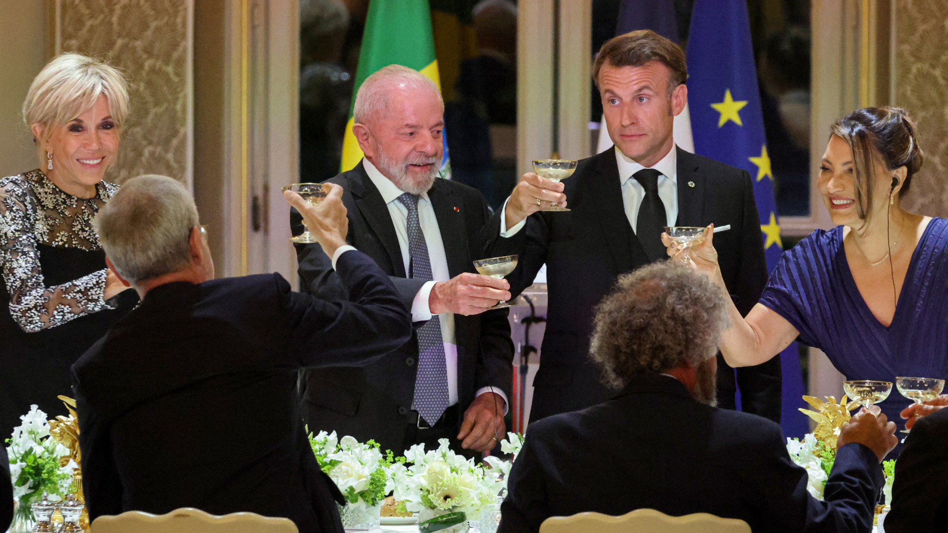 Macron e Lula adotam mais de uma dezena de acordos de cooperação