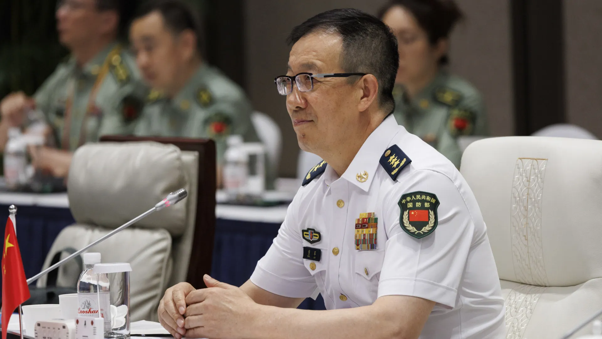 
                    Ministro da Defesa chinês pede 