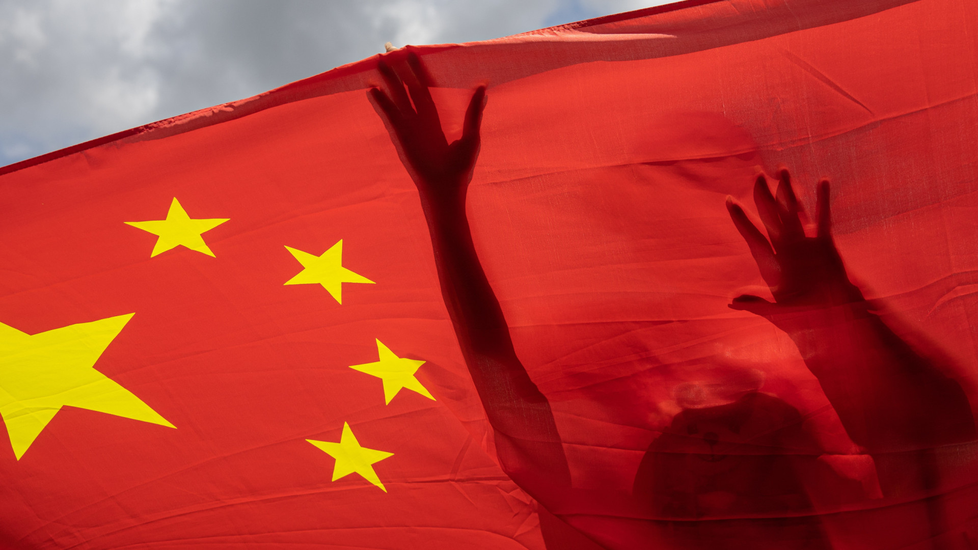 Universidade chinesa expulsa estudante após relação com estrangeiro