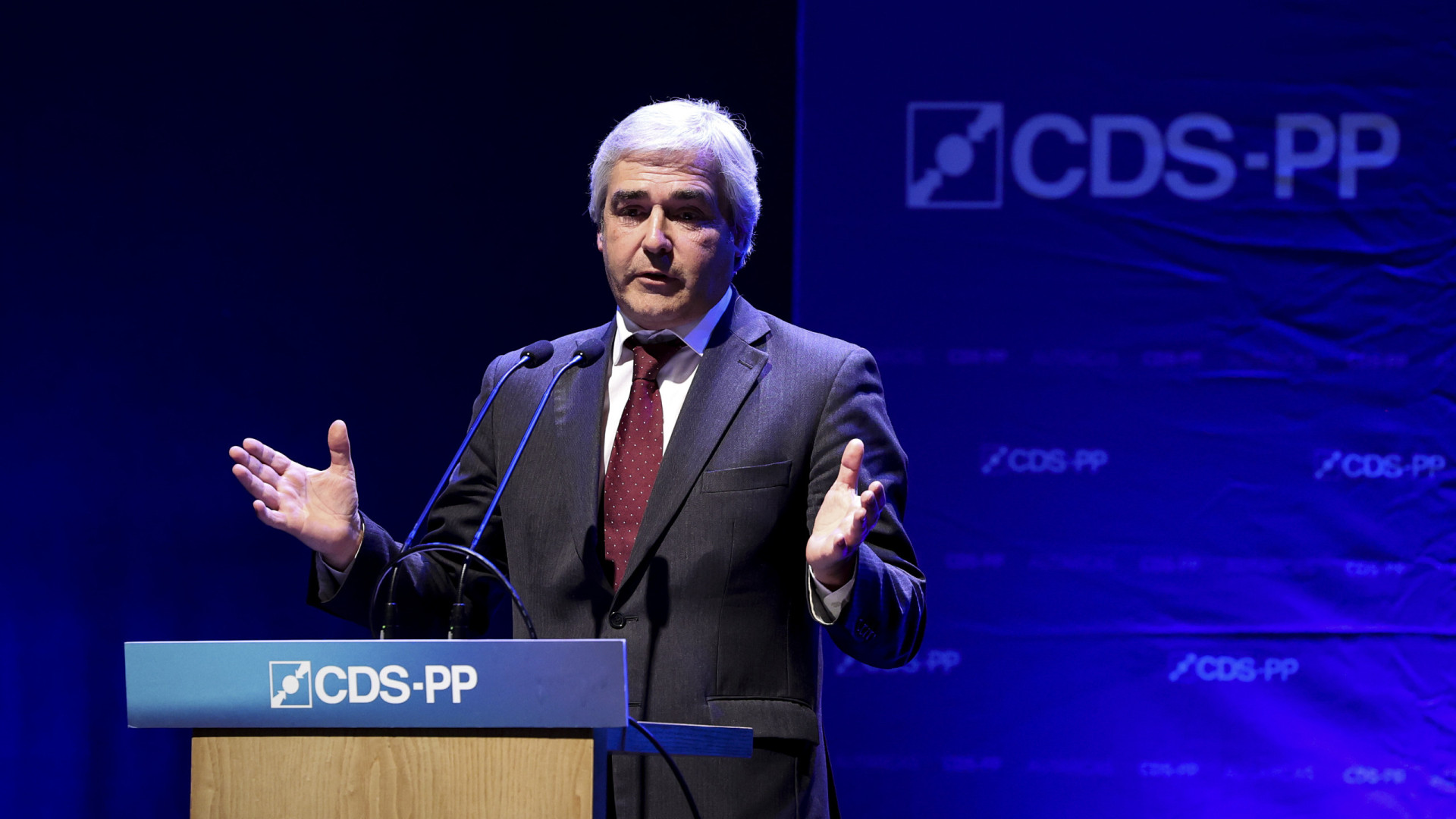 CDS impõe manutenção de lugares para manter coligação em Lisboa