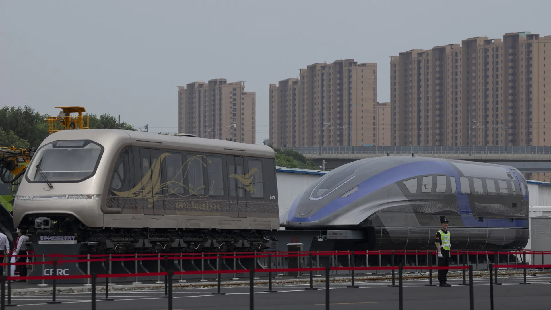 
                    Veículo de levitação magnética atinge 700 km/h em 2 segundos
                