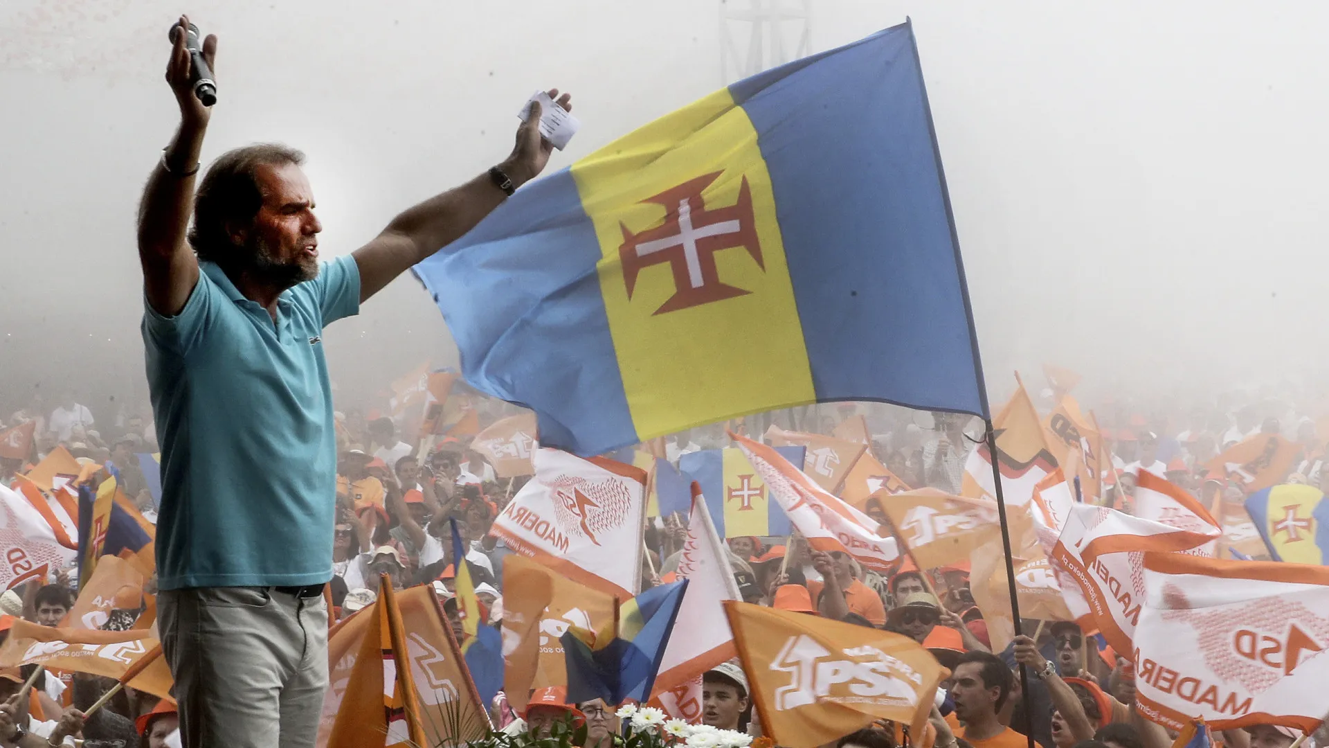 
                    Albuquerque não prevê ter adversários nas internas do PSD/Madeira
                