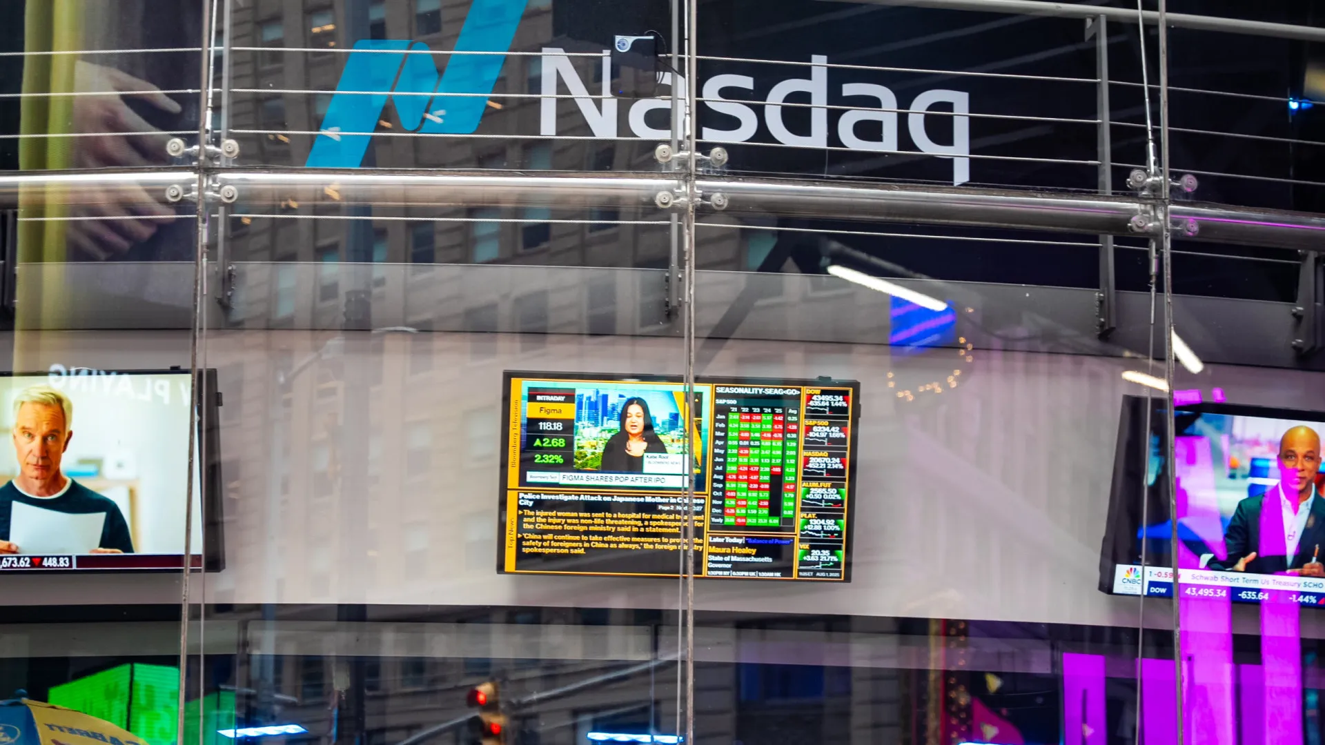 Wall Street abre em alta confiante numa descida das taxas diretoras nos EUA