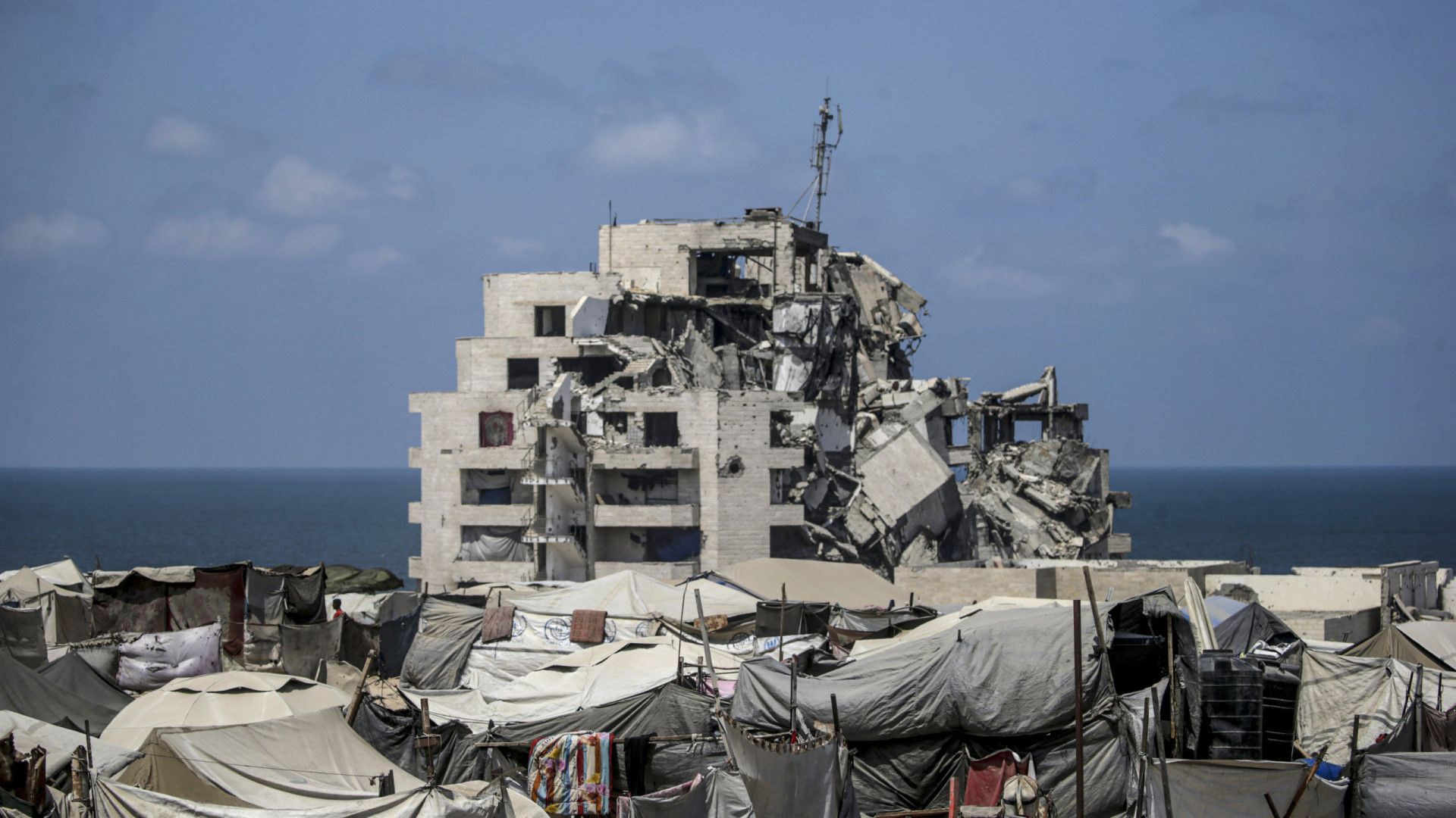 Liga Árabe pede fim de venda de armas a Israel e processos por crimes de guerra