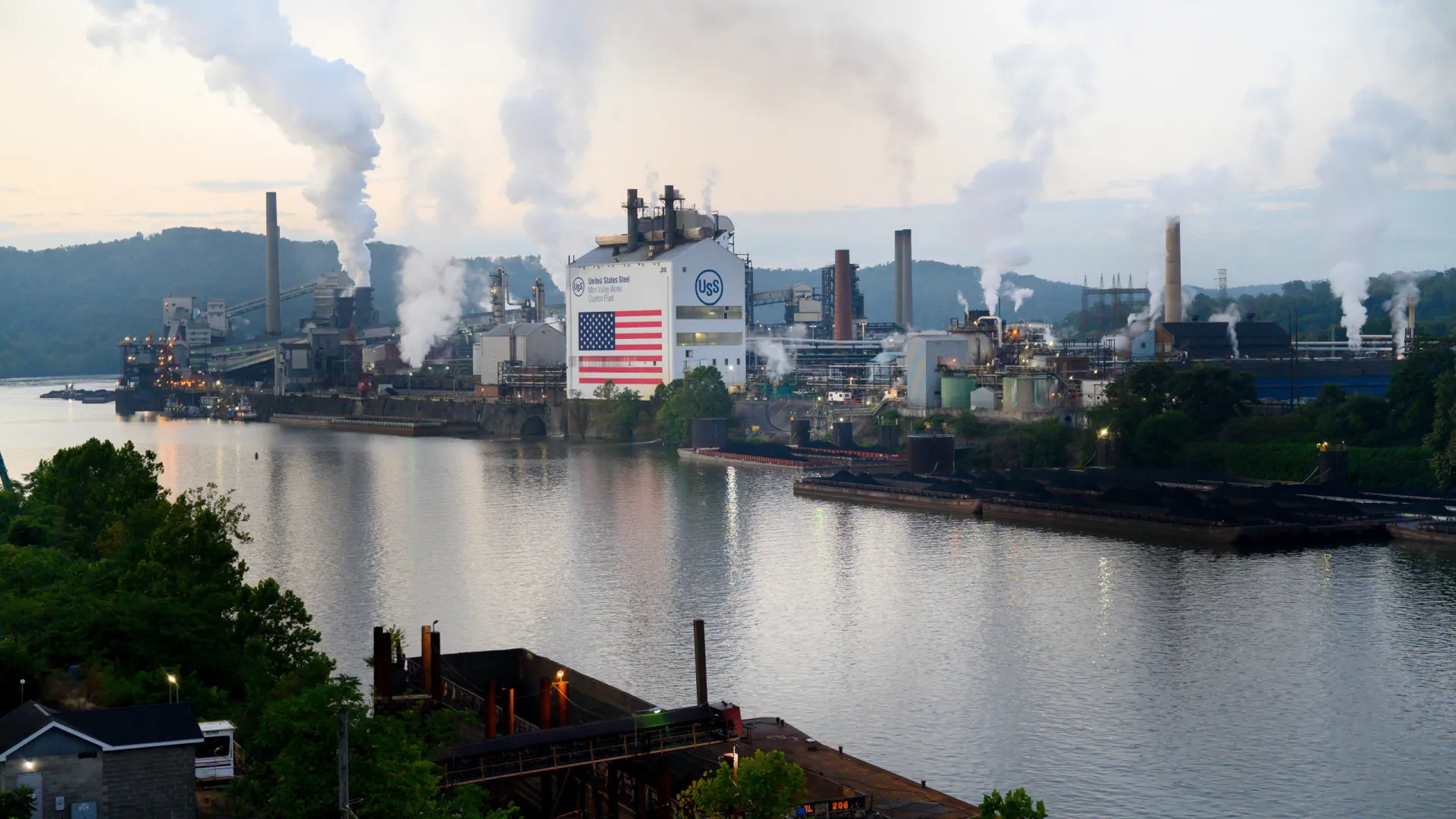 
                    Economia americana cresceu 3,3% no 2.º trimestre (acima das expectativas)
                