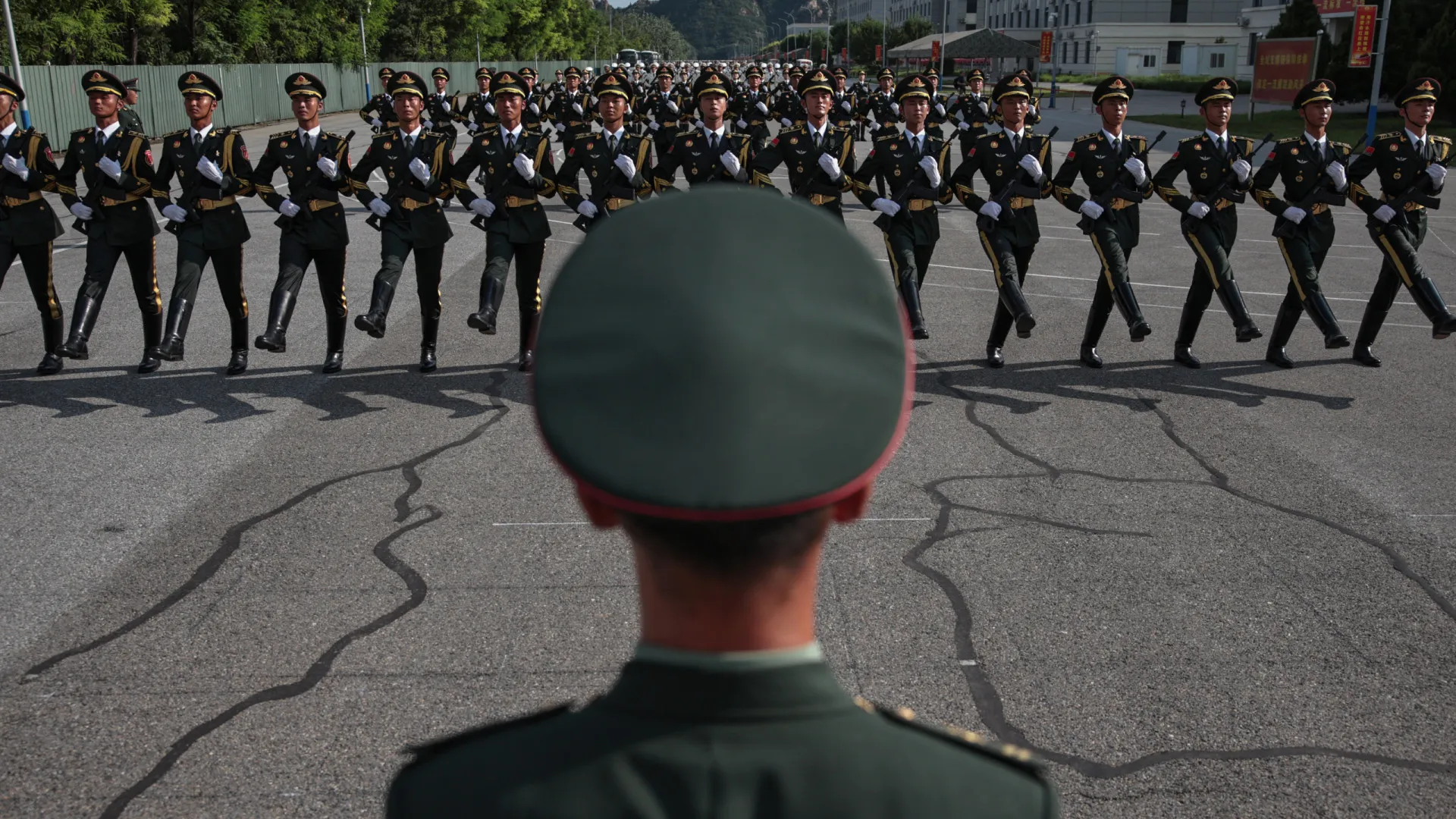 
                    China lança exercícios militares junto a Taiwan
                
