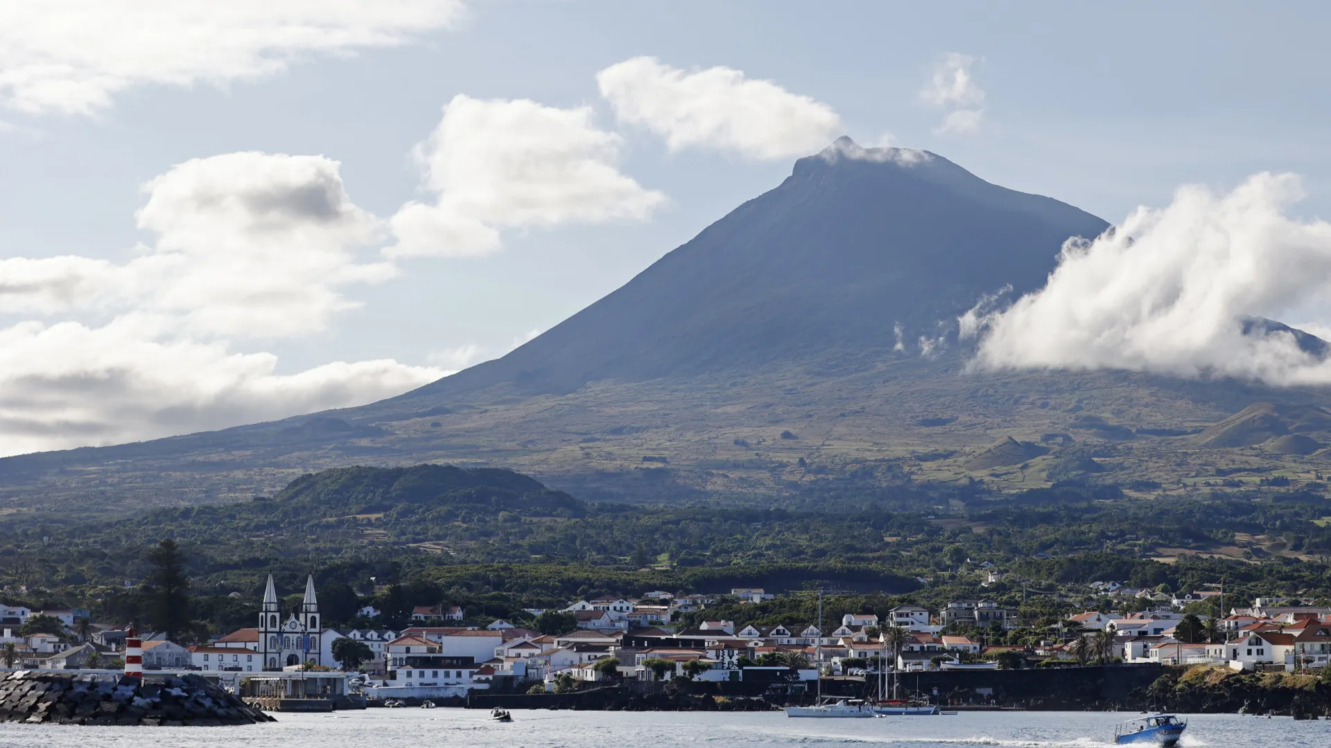
                    Montanha Pico Festival exibe 35 filmes na ilha do Pico em janeiro
                