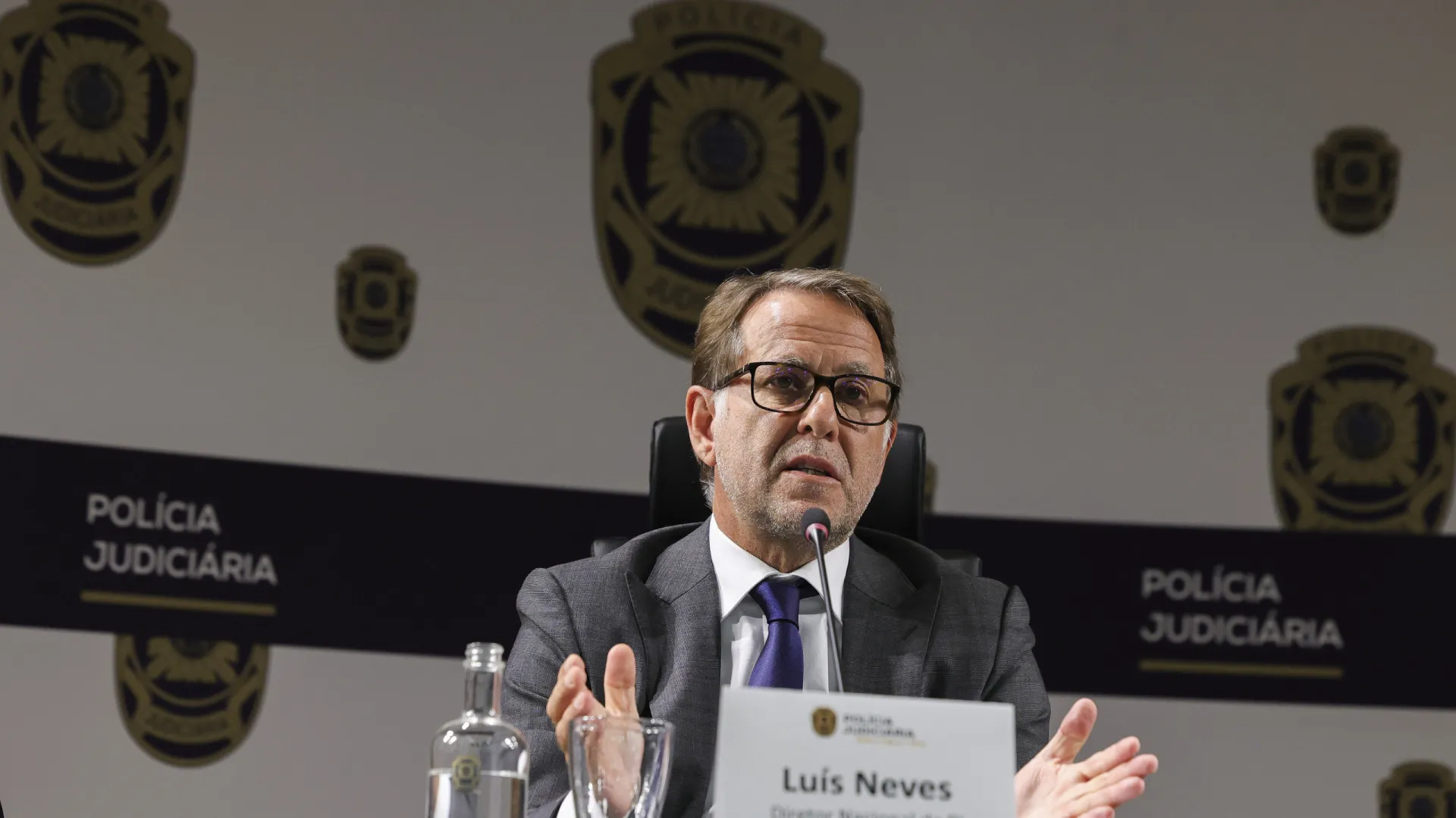 
                    Luís Neves é hoje empossado nas funções de ministro da Administração Interna
                