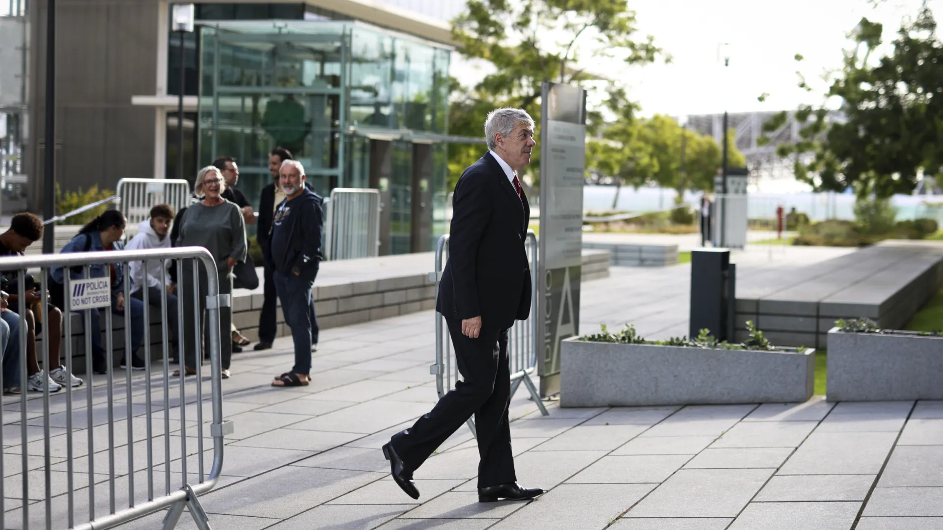 Marquês: Tribunal marca audição de gravações para julgamento continuar