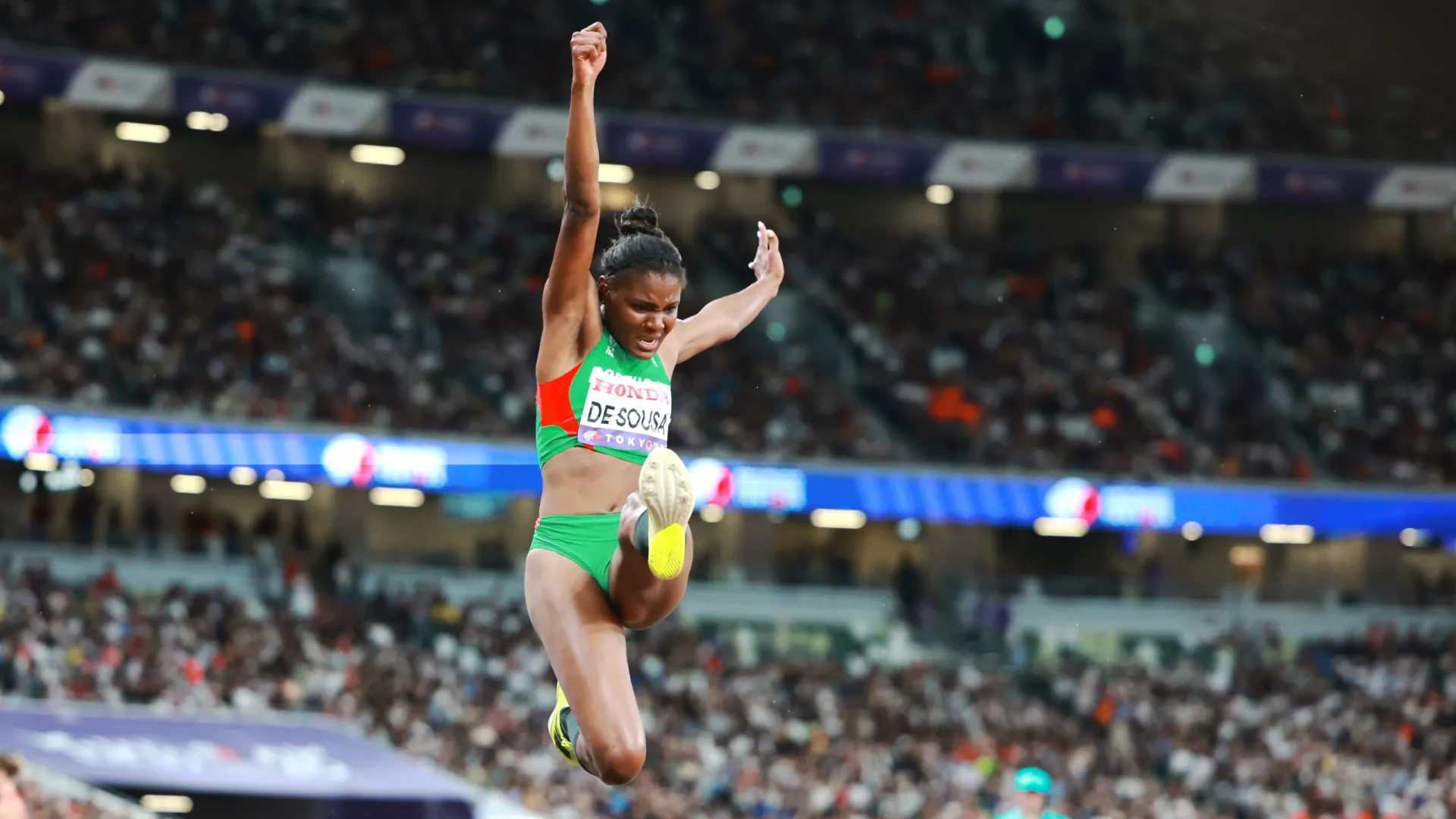 
                    Agate Sousa 'voou' para a final do comprimento nos Mundiais de Atletismo
                