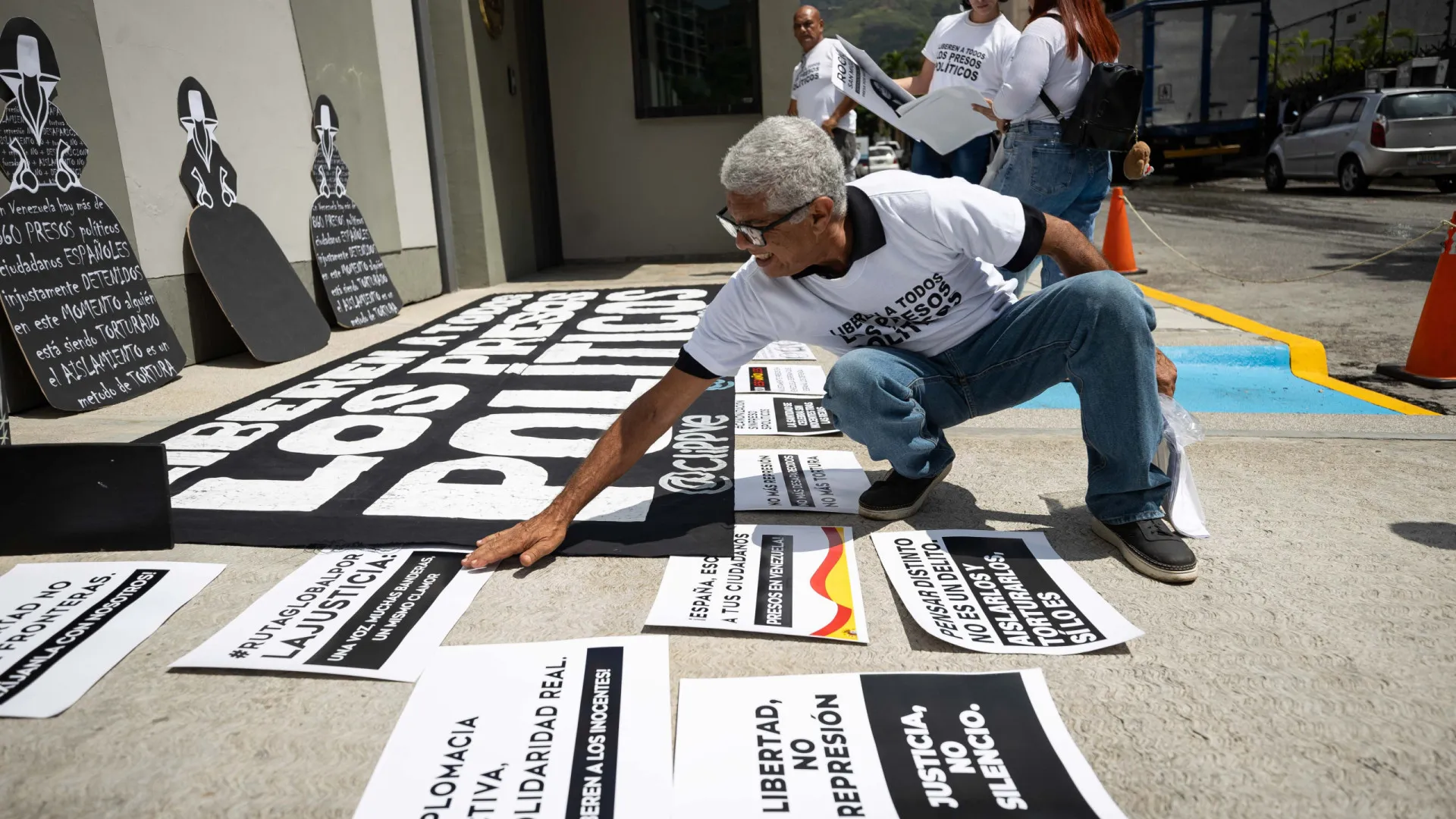 
                    Venezuela: 5 portugueses com dupla nacionalidade entre presos políticos
                