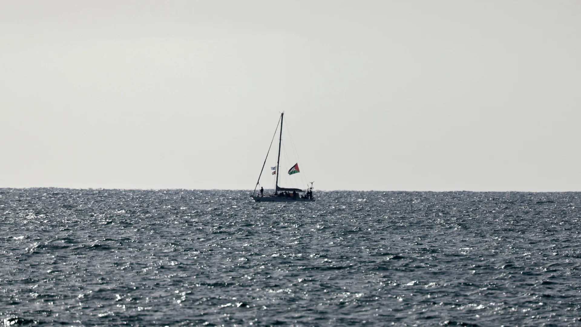 
                    Turquia anuncia regresso de 36 cidadãos após interceção da flotilha para Gaza
                
