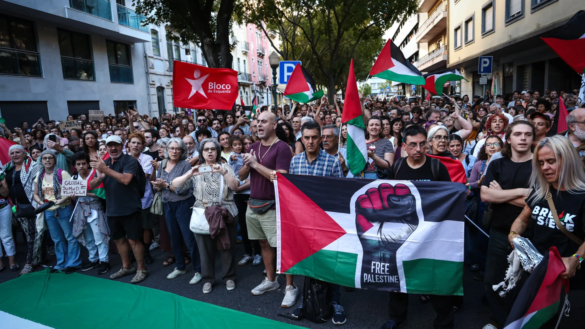 Mais de 1.000 pessoas em Lisboa exigem a libertação de detidos por Israel