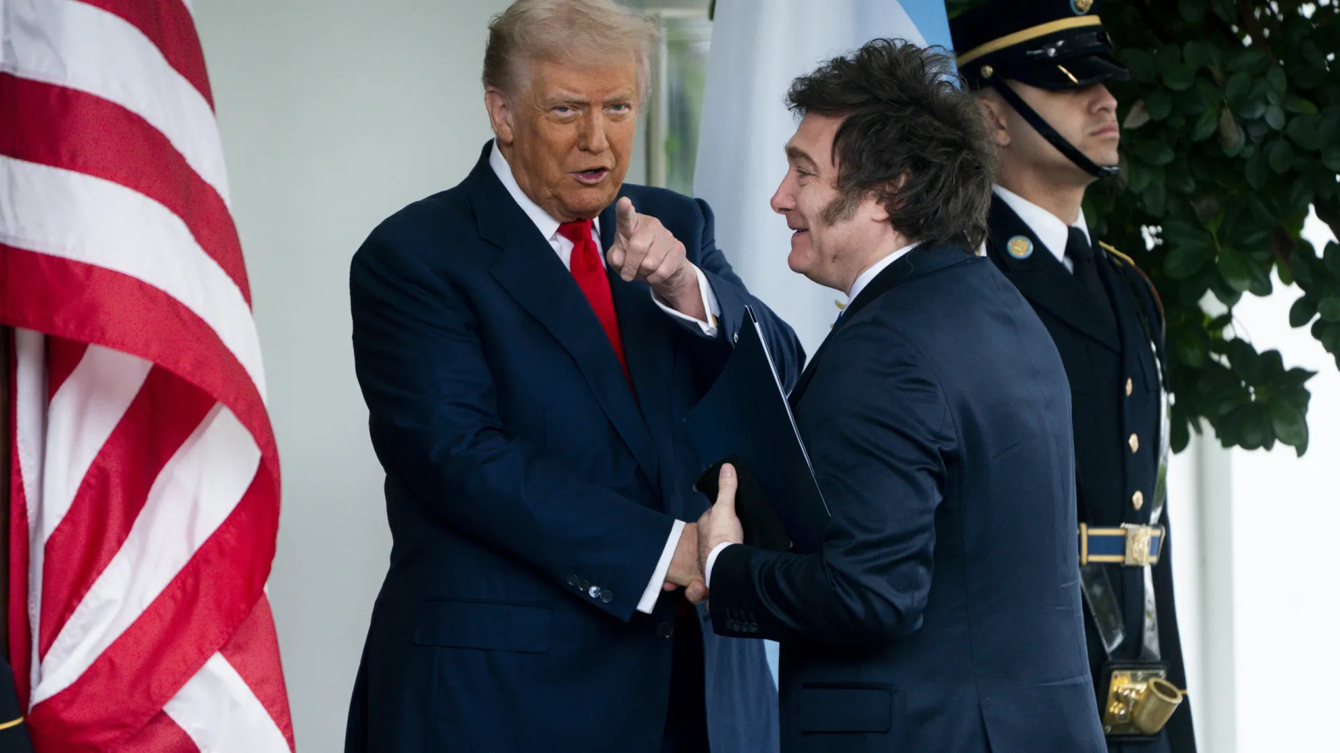 Trump felicita Milei por