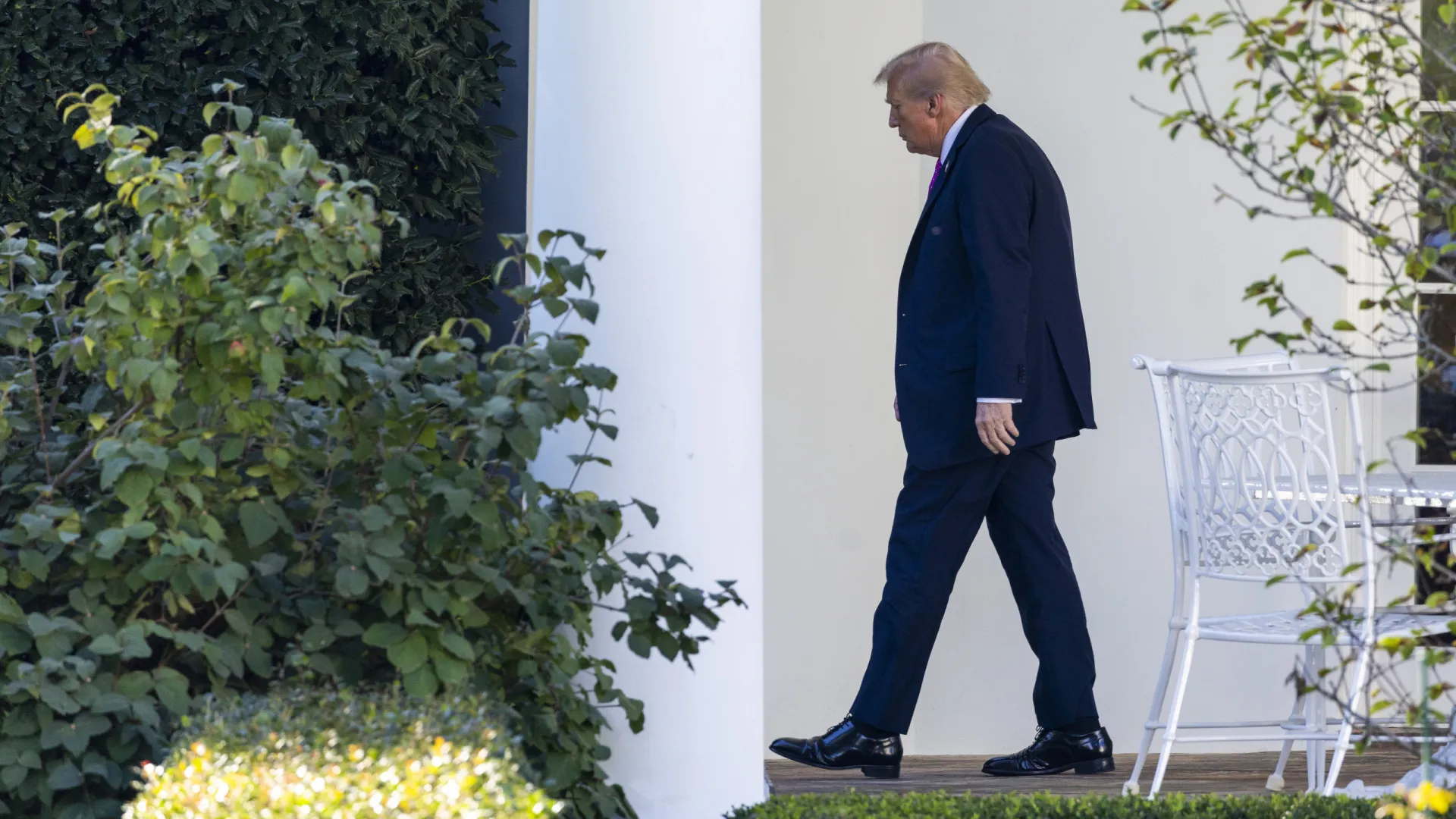 
                    Cimeira entre Trump e Putin não deve ocorrer num 