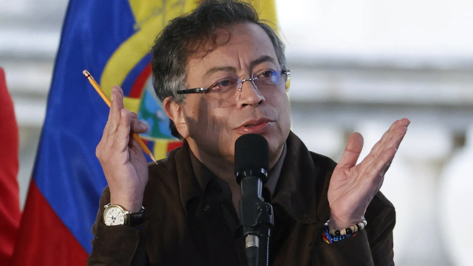 
                    Presidente da Colômbia acusa EUA de matar pescador e violar águas
                