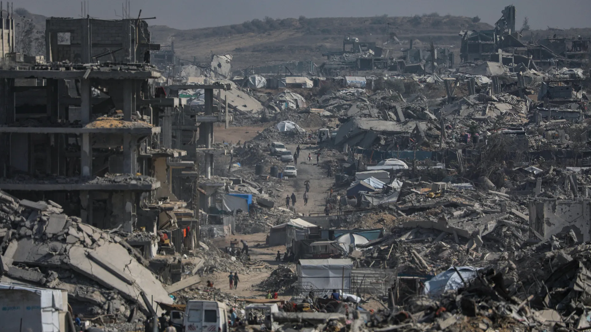 
                    Movimentos palestinianos concordam com entrega de Gaza a tecnocratas
                