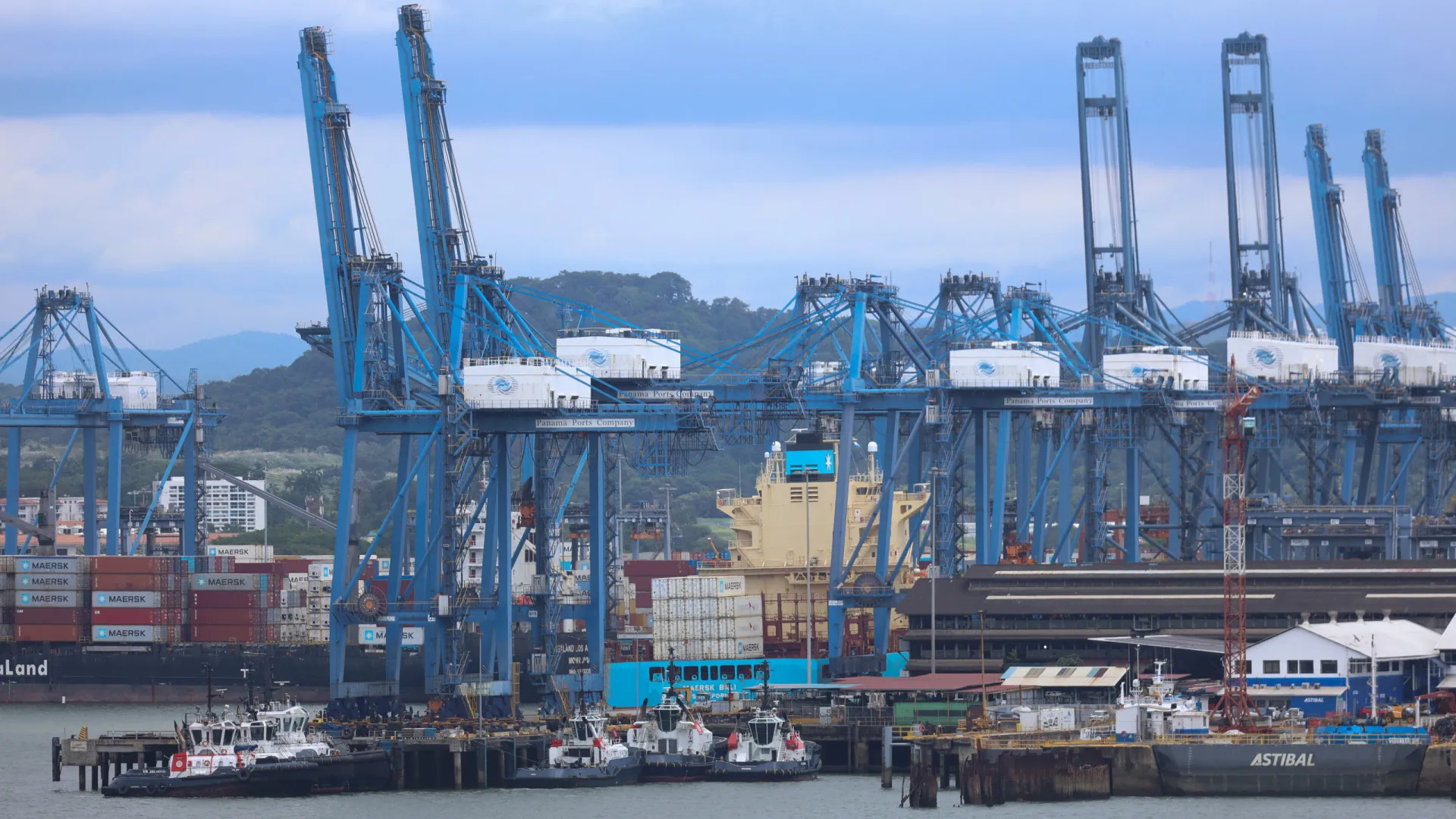 
                    Supremo do Panamá anula concessão portuária atribuída a grupo de Hong Kong
                