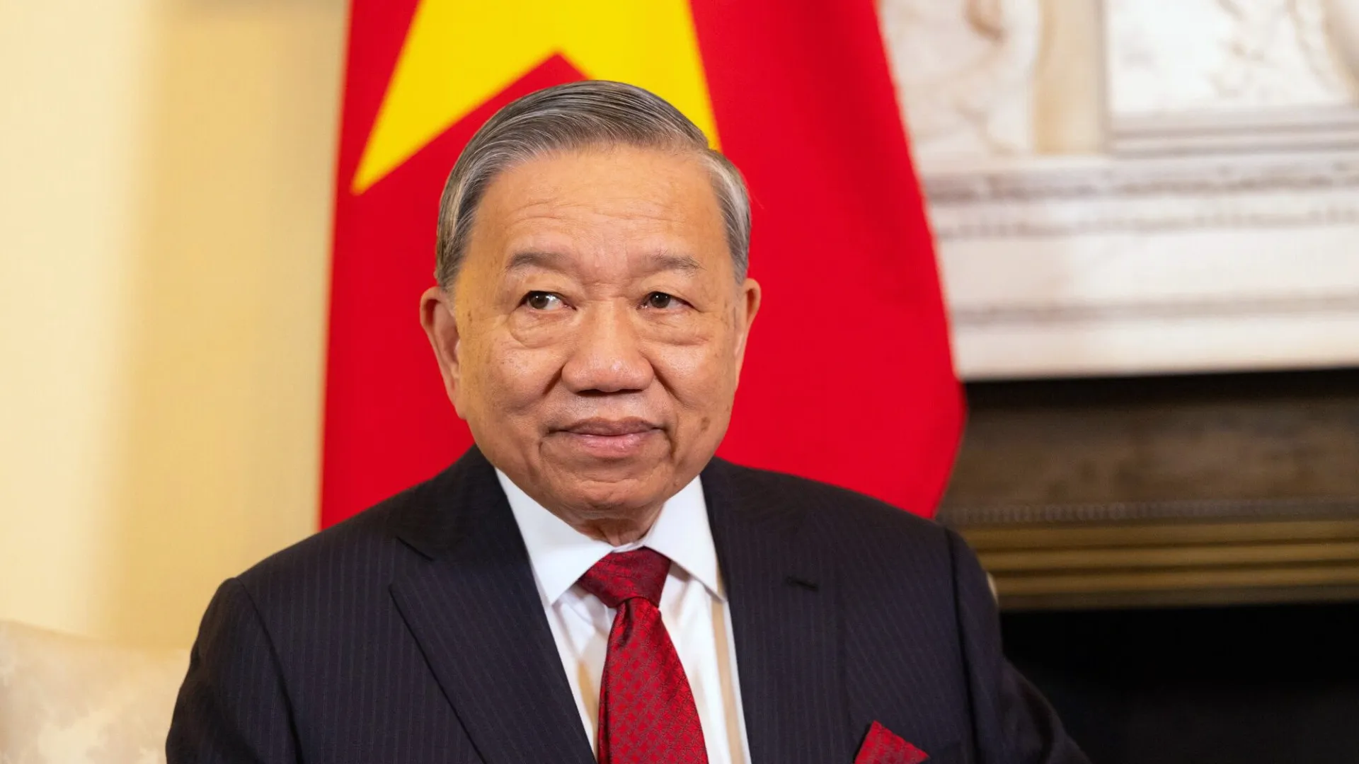 
                    Partido Comunista do Vietname inicia reunião crucial para eleger liderança
                