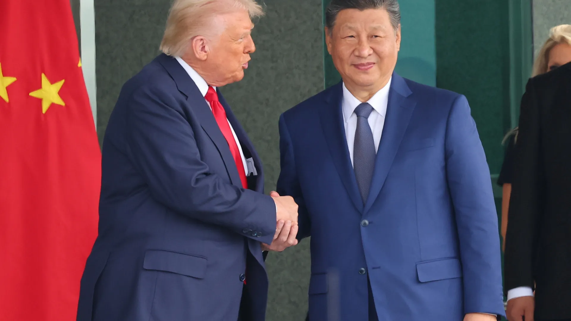 
                    Trump diz que Xi Jinping compreende 