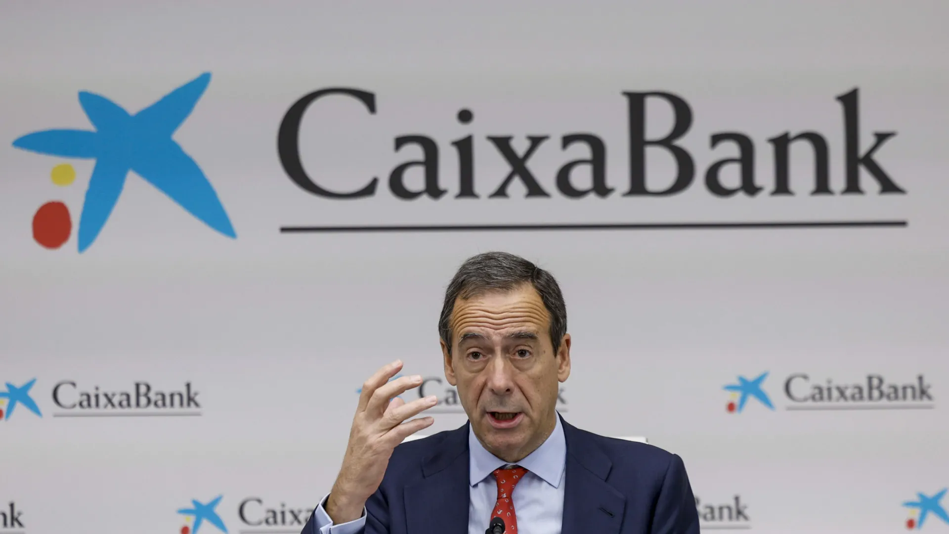 
                    CaixaBank reduz capital em 61 milhões após aquisição de ações próprias
                