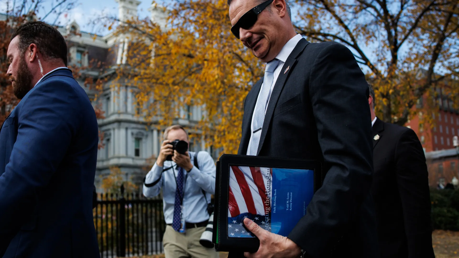 
                    Juiz do Minnesota convoca diretor do ICE por incumprimento de ordens
                