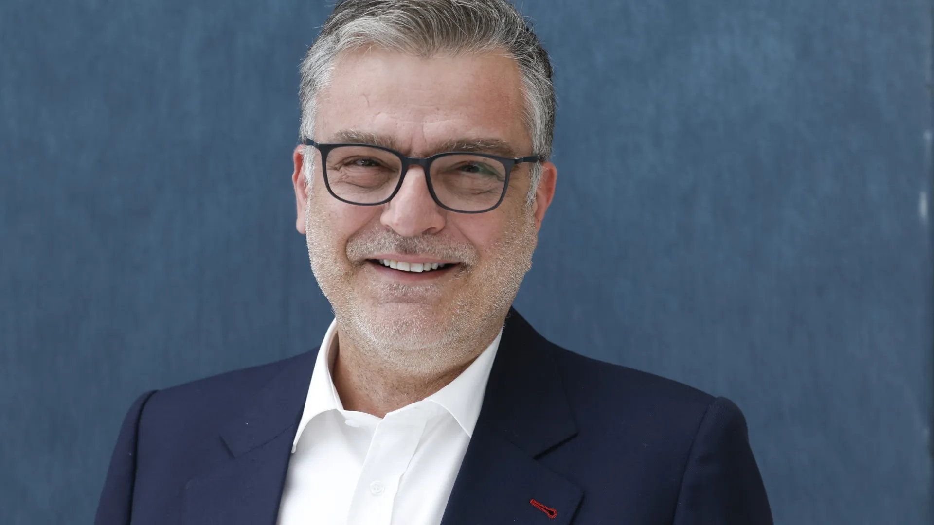 
                    Investimento em Portugal mantém-se apesar da incerteza em França
                