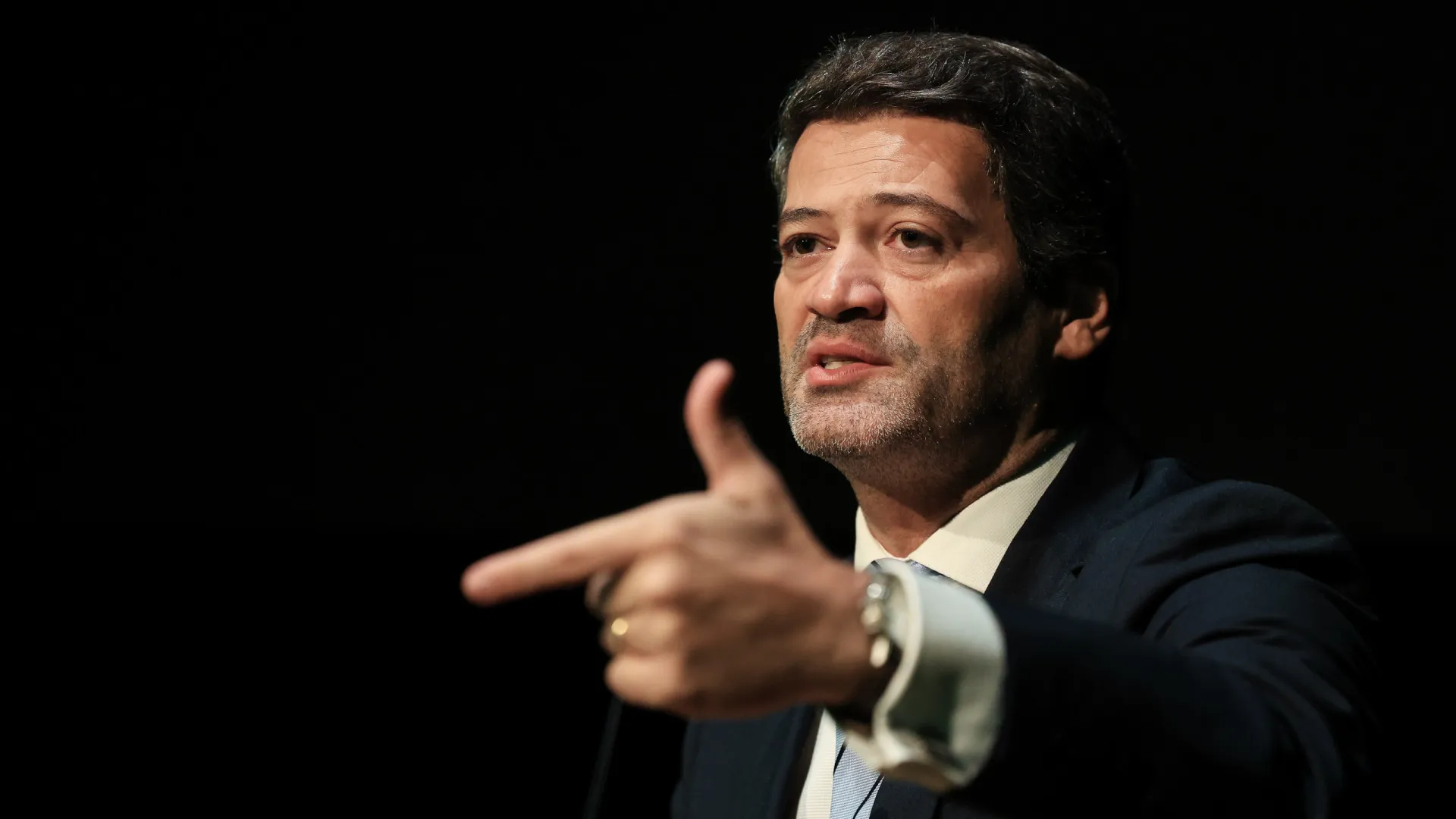 Ventura culpa Governo se Portugal chegar à greve geral