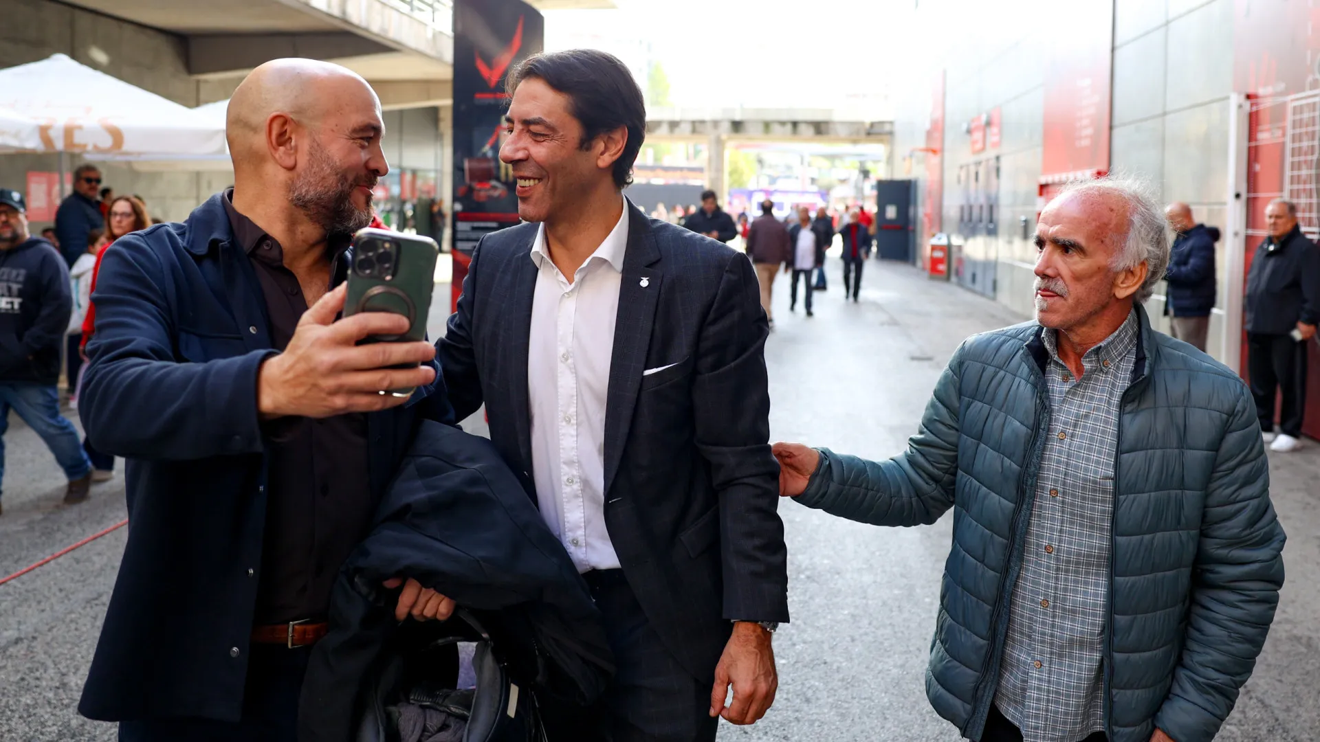 
                    Rui Costa recusa ter reeleição 'no bolso' e diz que parte 