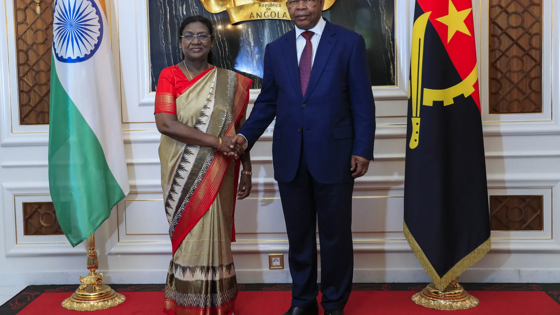 
                    Angola quer cooperar com Índia na Saúde e convida empresários a investir
                