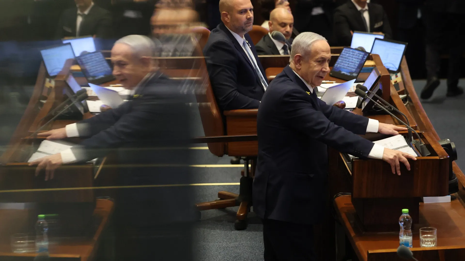 
                    Projeto de lei da pena de morte para terroristas em Israel aprovado
                