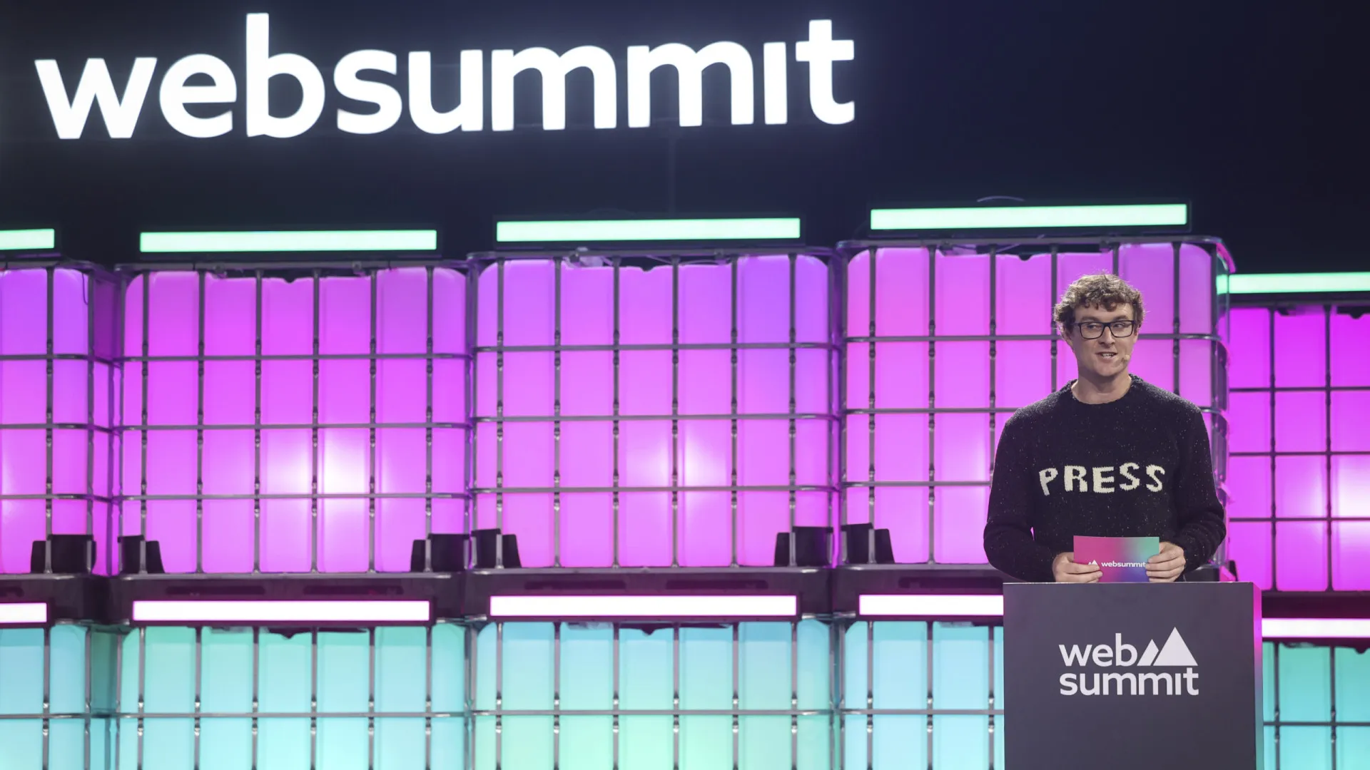 
                    Web Summit com recorde de 71.386 participantes de 157 países
                