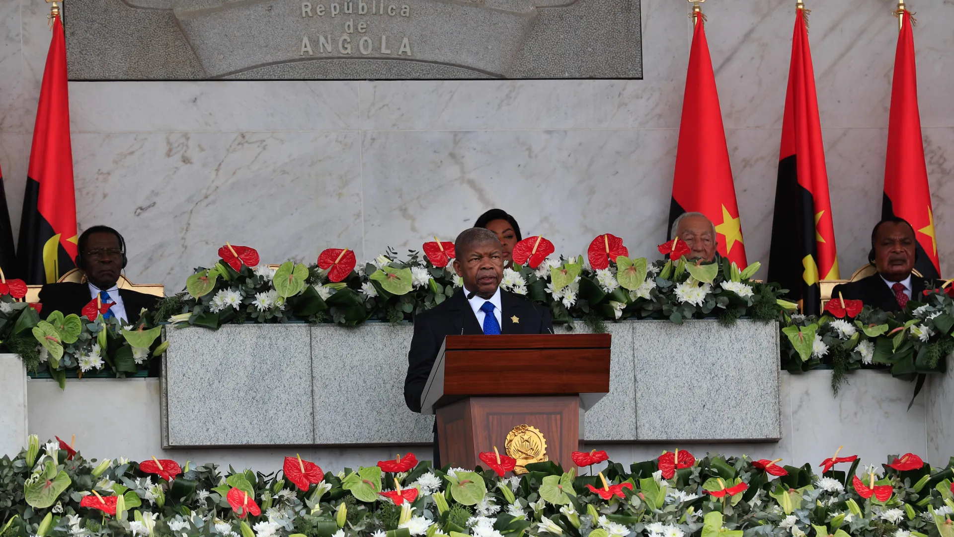 João Lourenço: "Estamos cientes de que há ainda muito por fazer"
