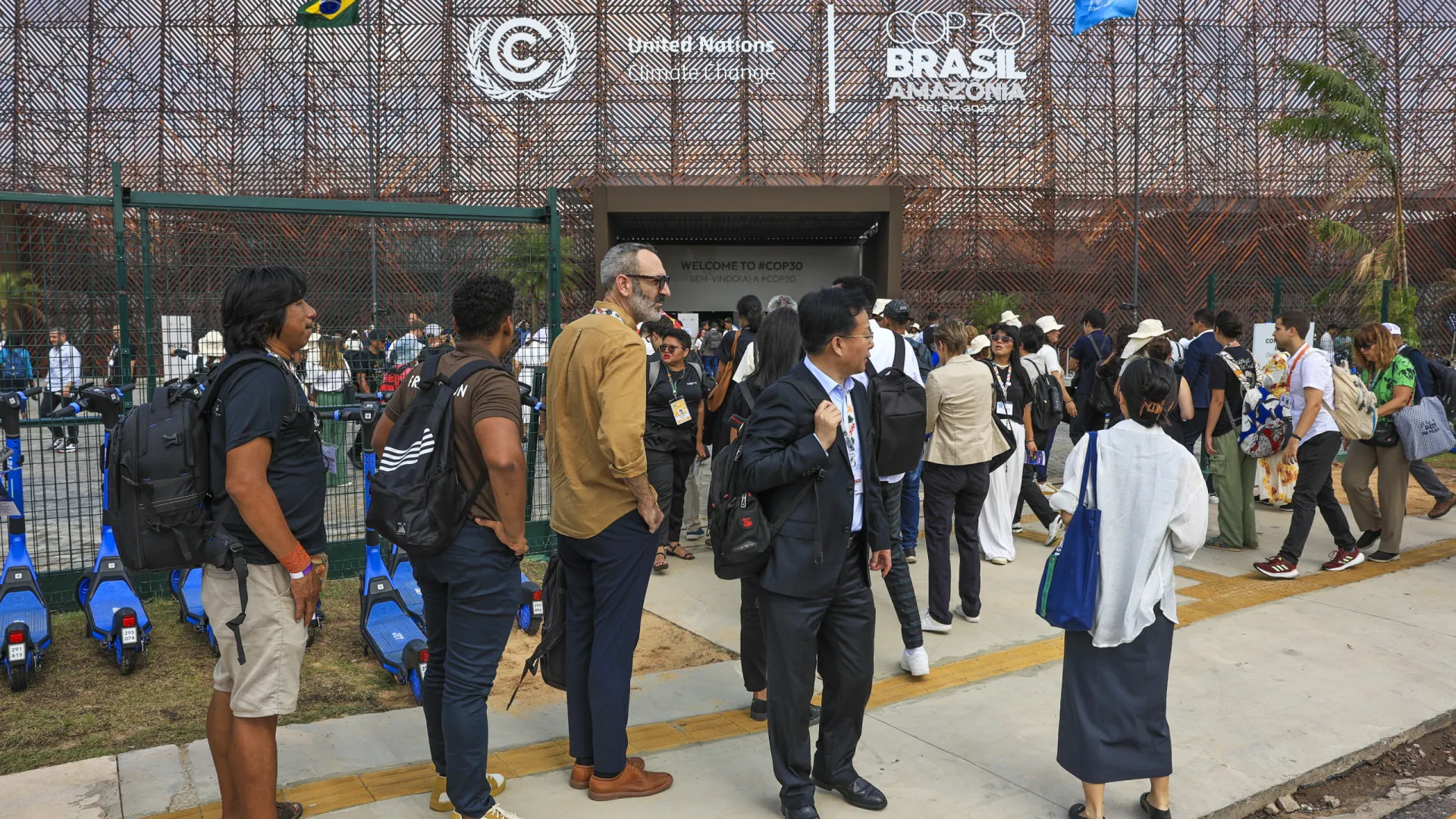 
                    ONU lança plano de arrefecimento sustentável para reduzir emissões em 64%
                