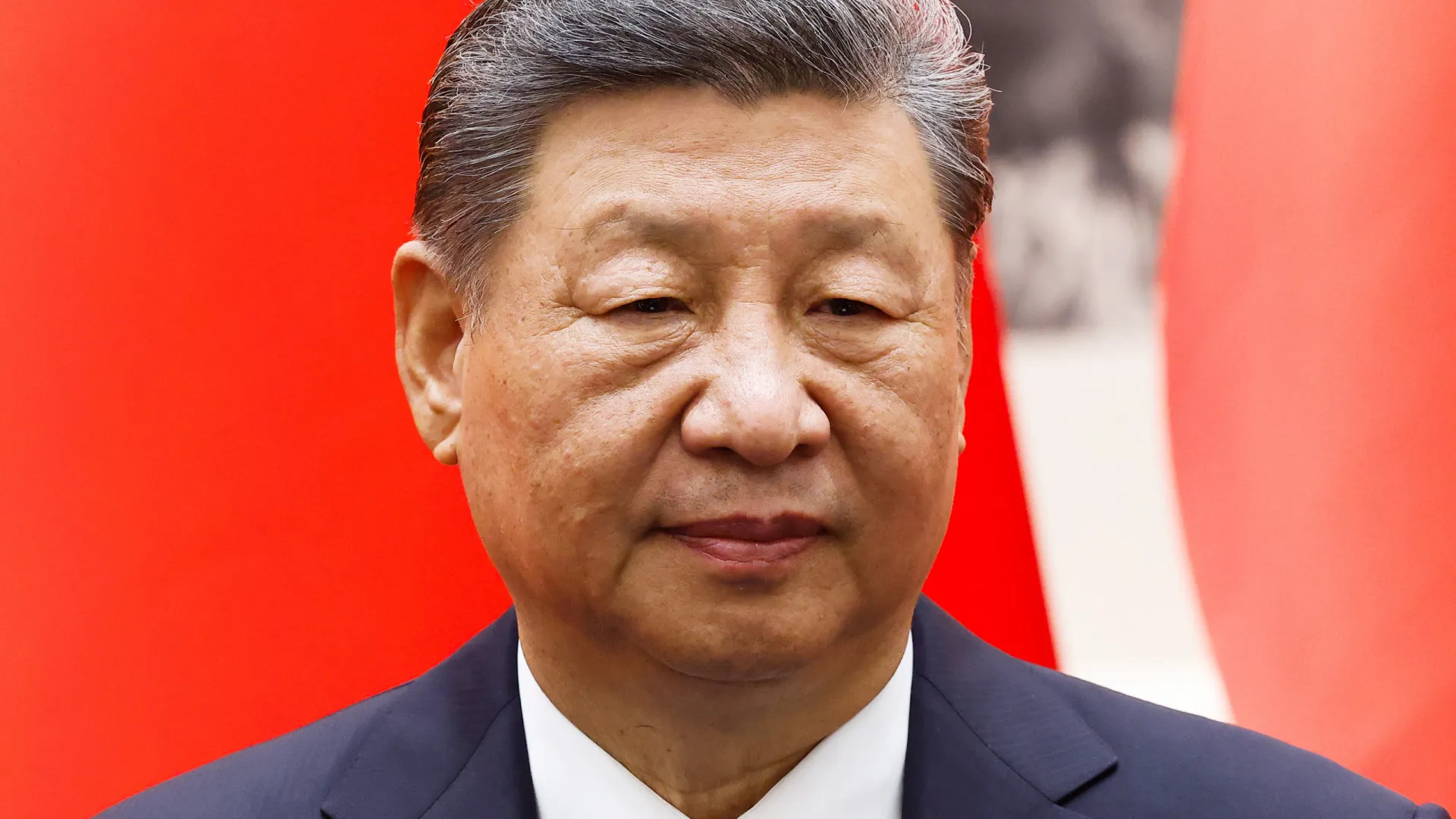 
                    Líder da China elogia Macau por 