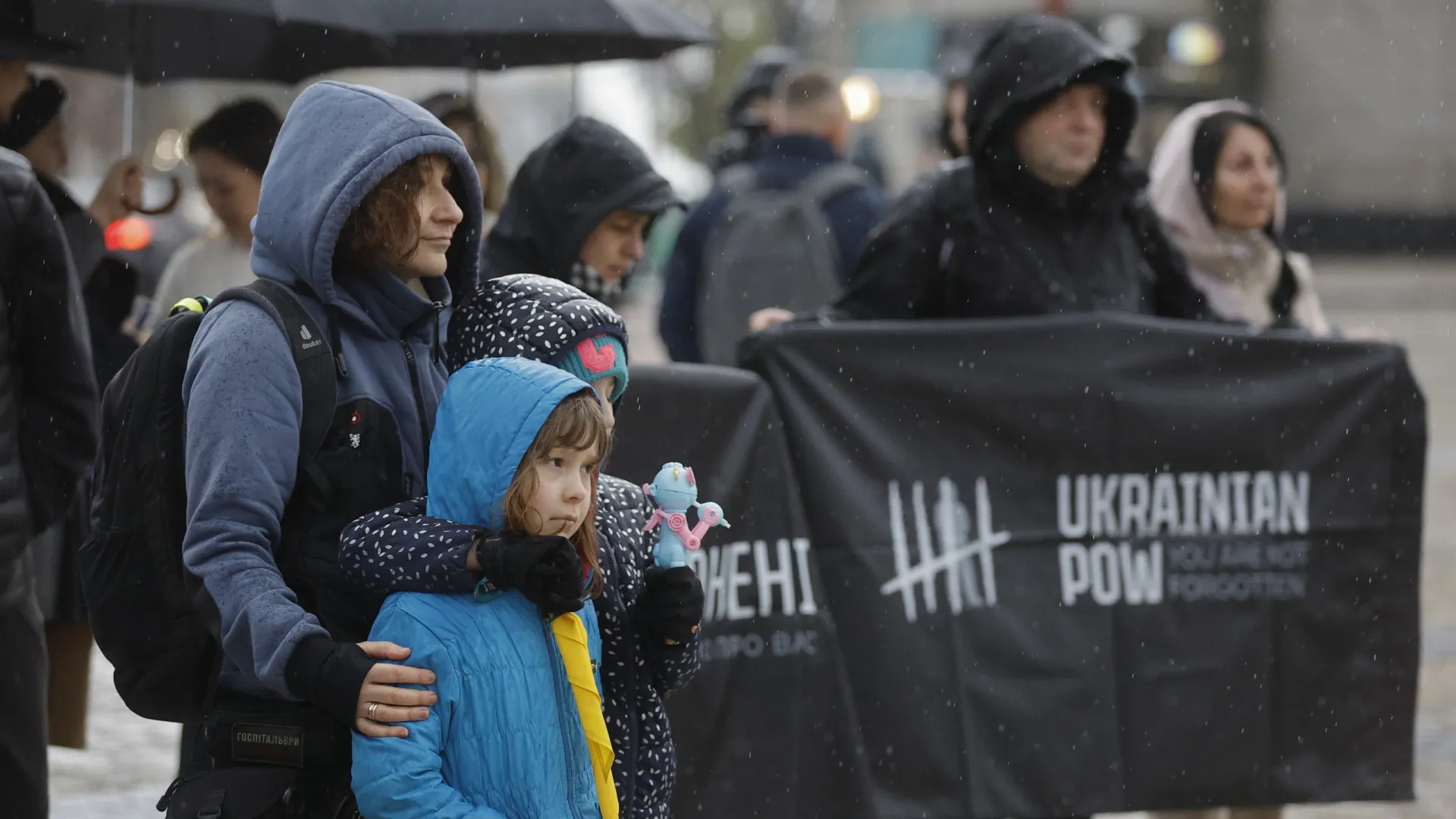 
                    Ucrânia anuncia nova troca de prisioneiros com a Rússia
                