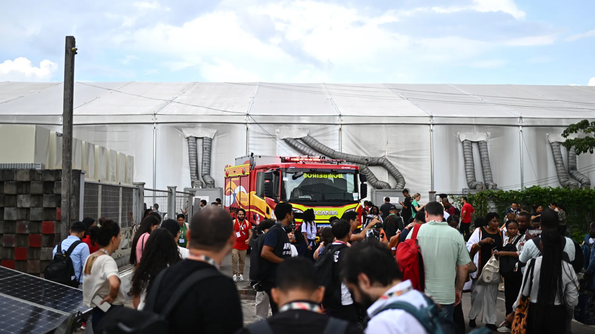 
                    Recinto da COP30 não reabre antes das 20h00
                