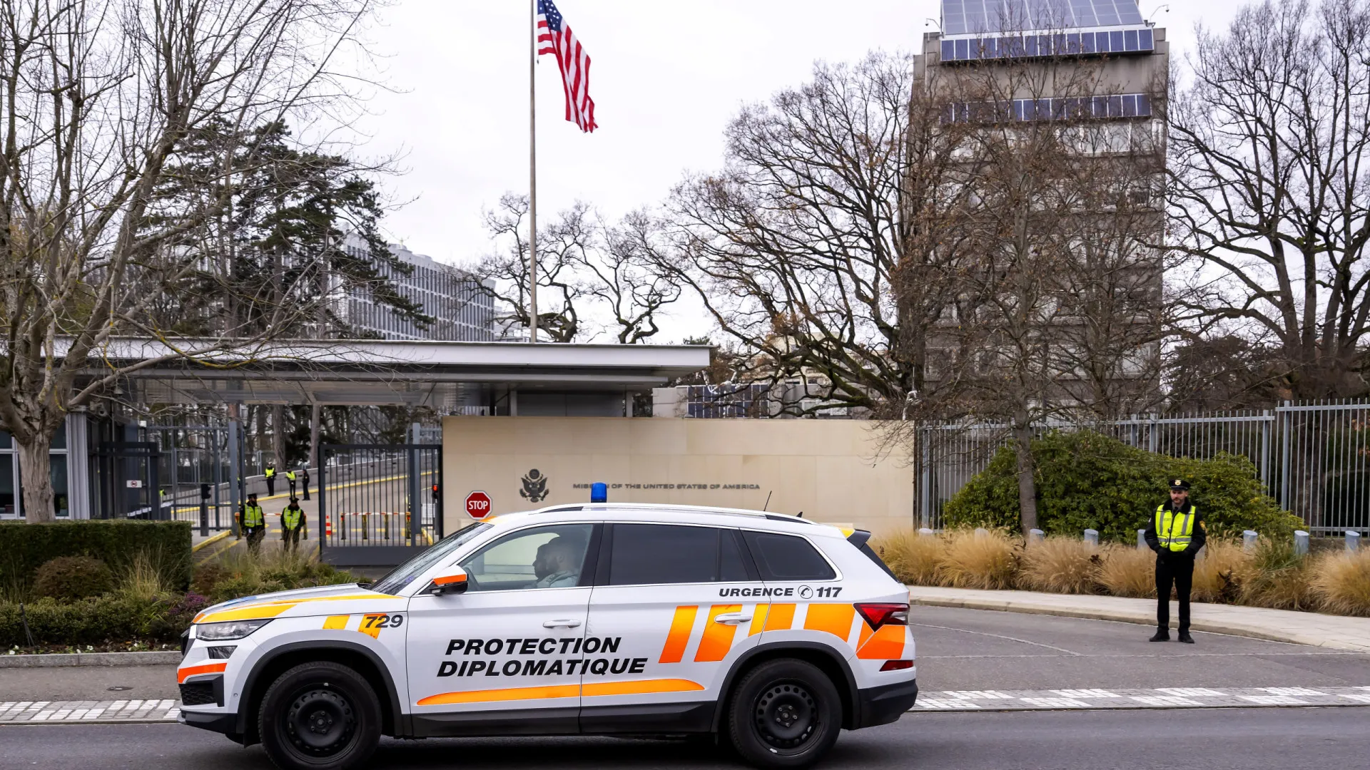 
                    Plano de paz? Delegação ucraniana já reuniu com representantes europeus
                