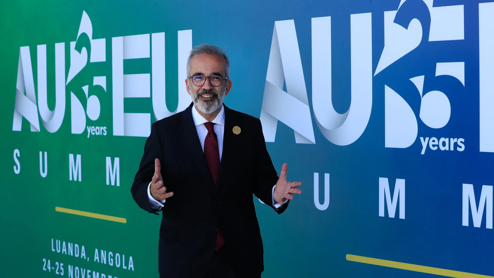 
                    Mais do que o perdão, a conversão da dívida africana tem 