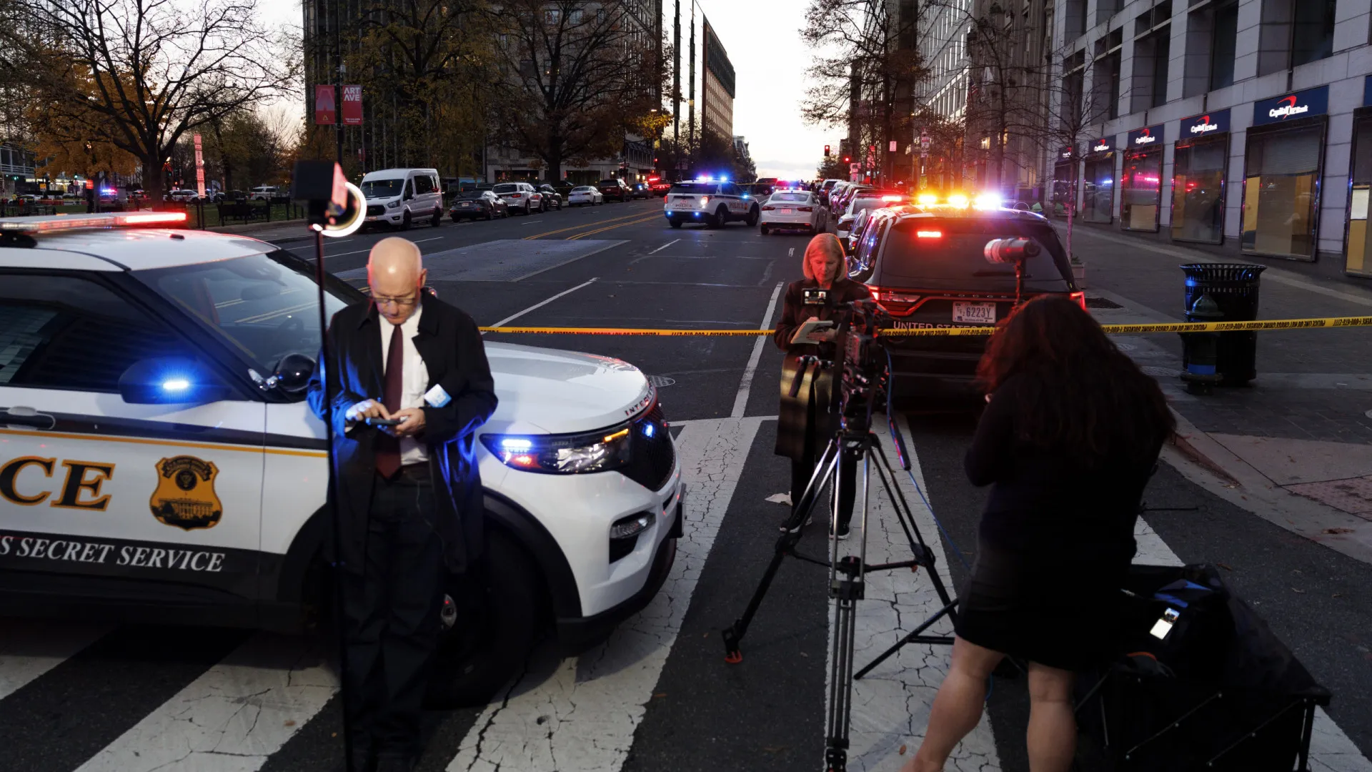 
                    Identificado suspeito de ataque contra membros da Guarda Nacional nos EUA
                