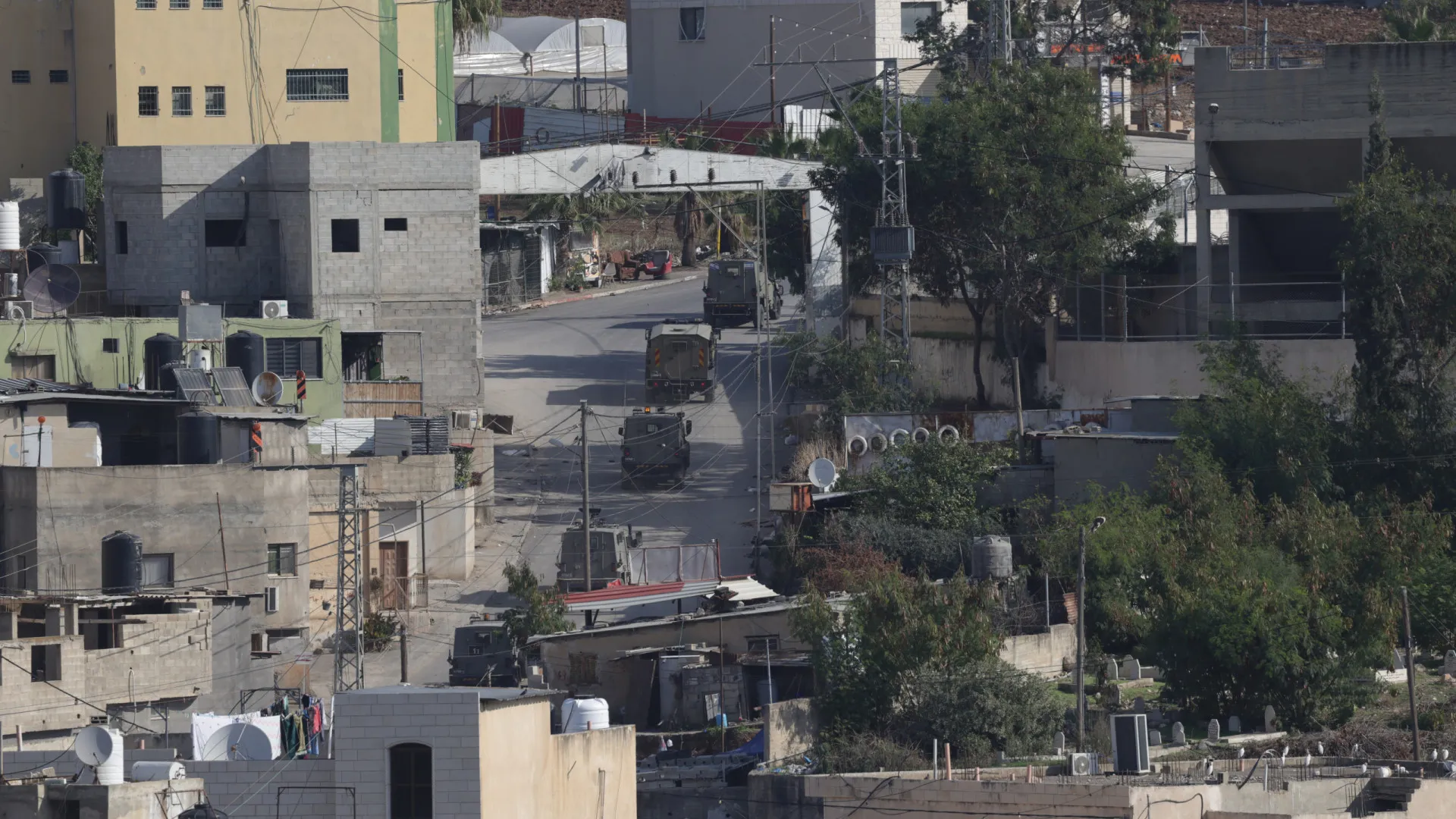 
                    Libertados agentes israelitas suspeitos de execuções filmadas na Cisjordânia
                