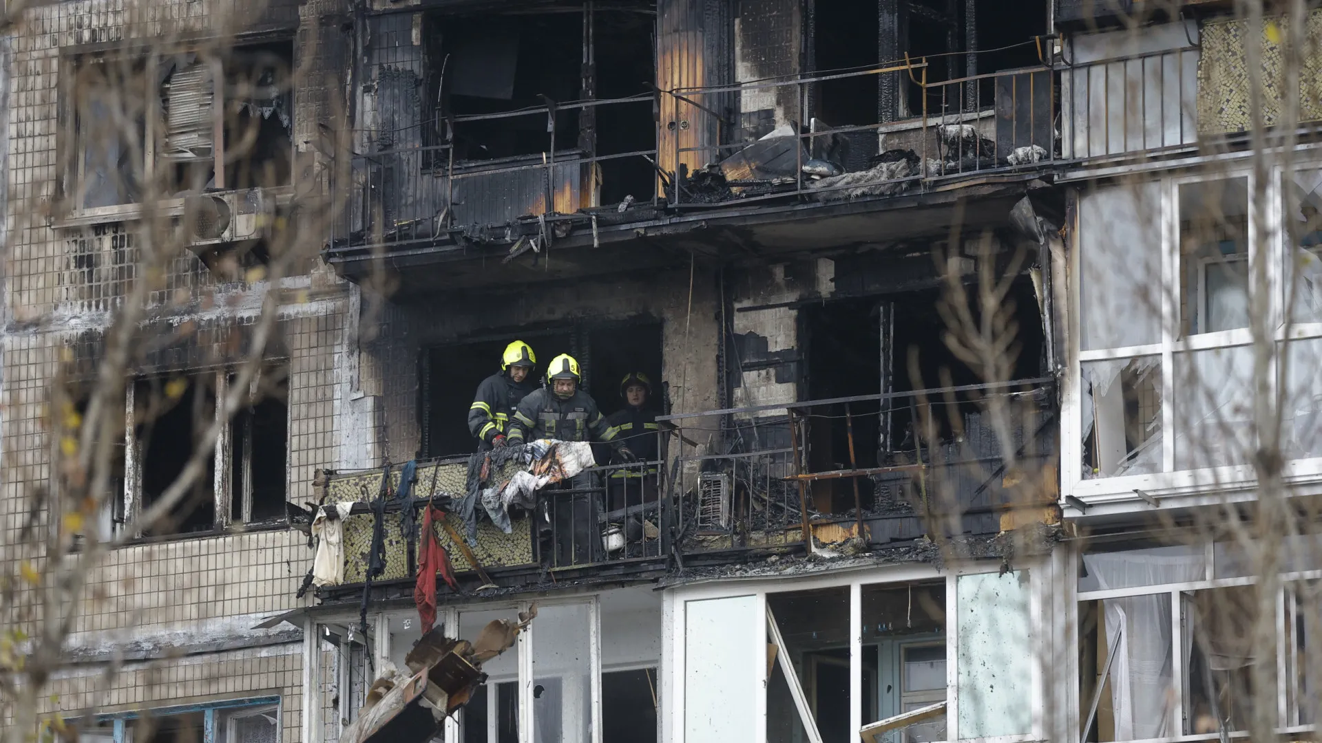 
                    Negociadores de Kyiv 