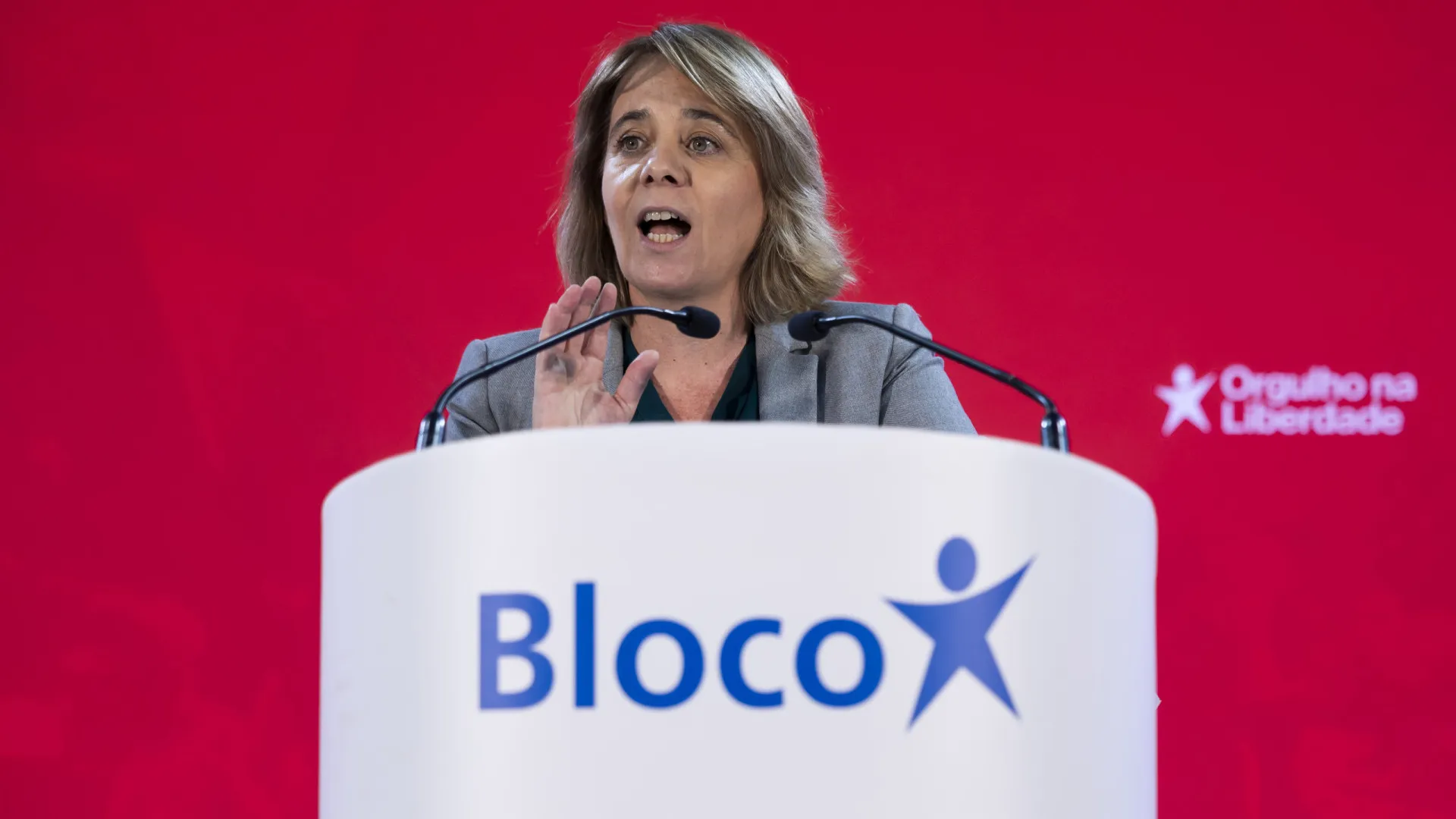 
                    Catarina sai em defesa das utopias e pede à Esquerda que 