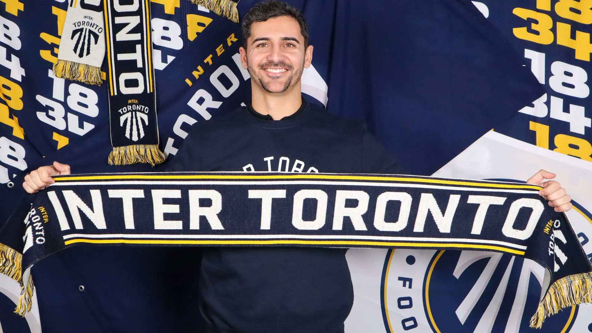 
                    Eustáquio quer levar Inter Toronto ao topo da liga de futebol no Canadá
                