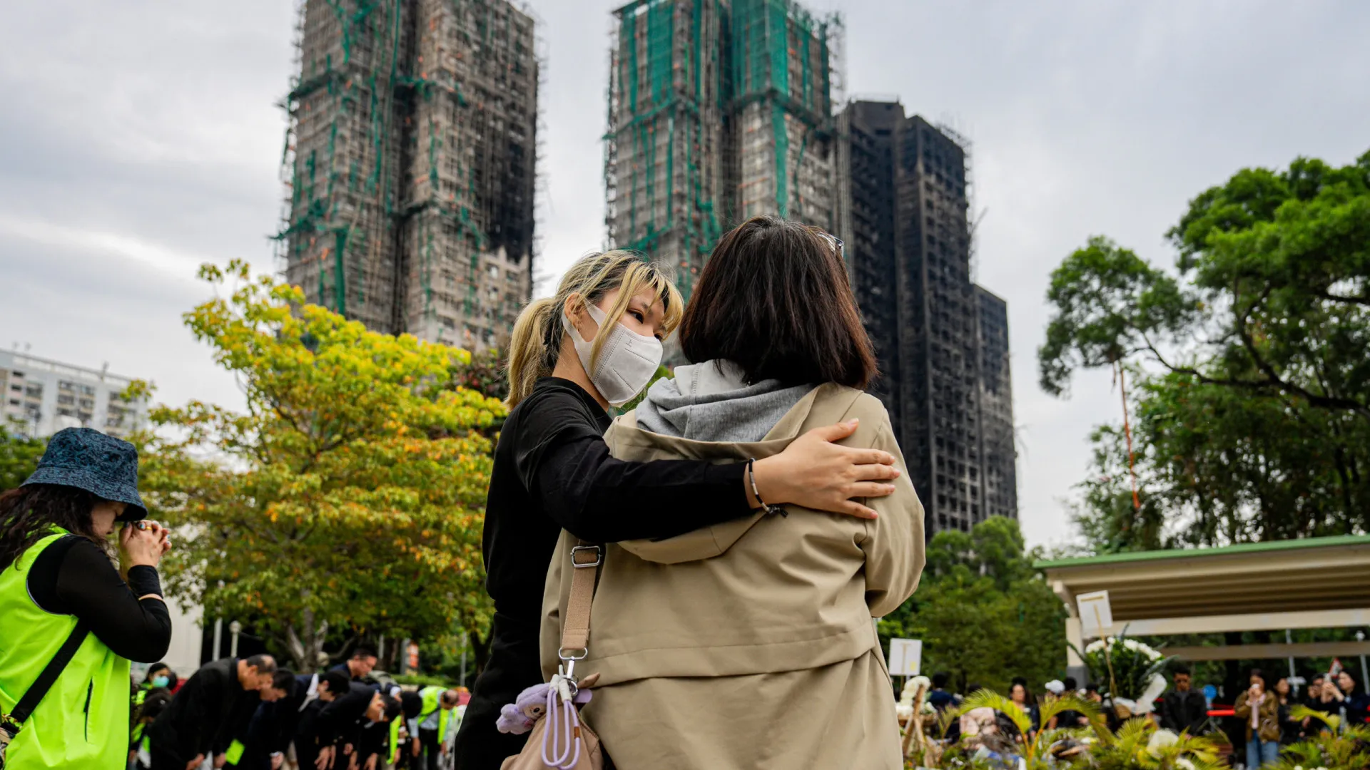 
                    Anunciado fim de atividade para consultora que causou fogo em Hong Kong
                