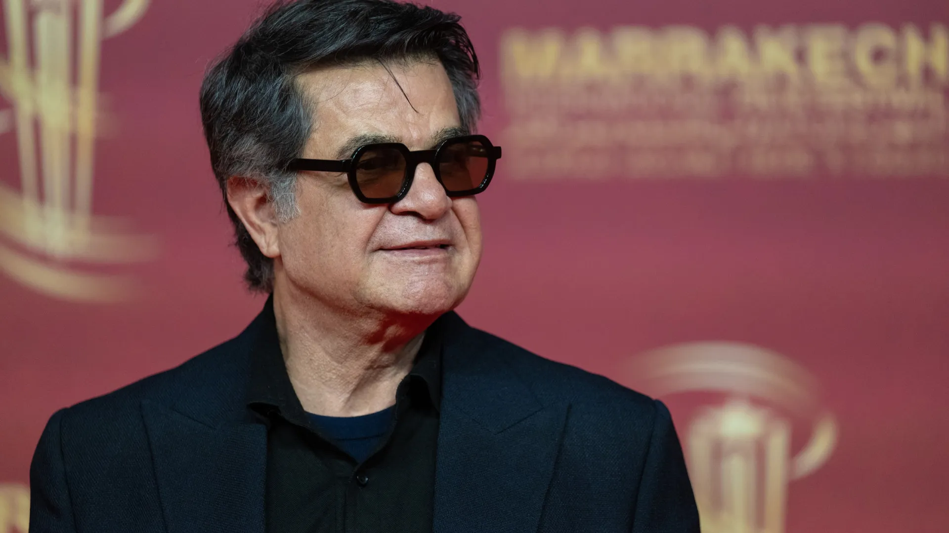 
                    Cineastas Panahi e Rasoulof denunciam 