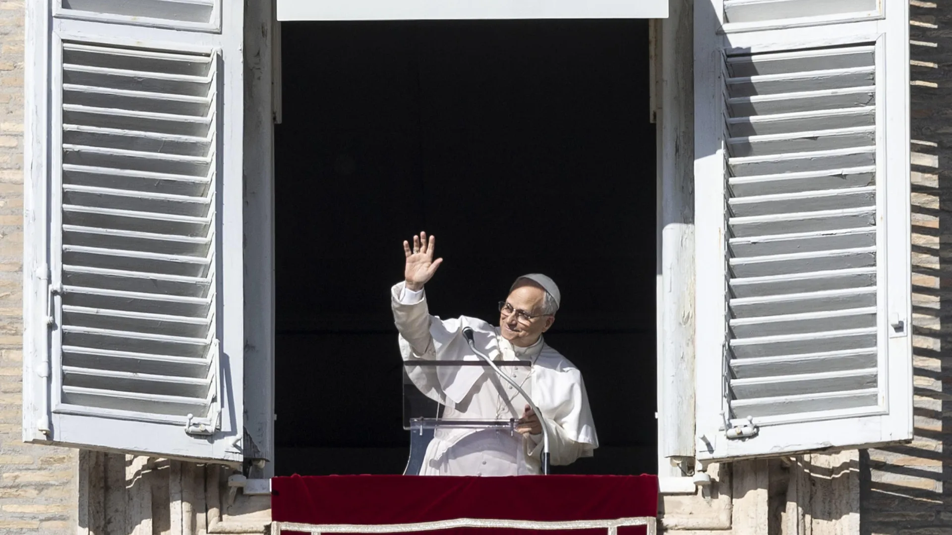 
                    Papa diz que paz é possível e destaca o papel do diálogo inter-religioso
                